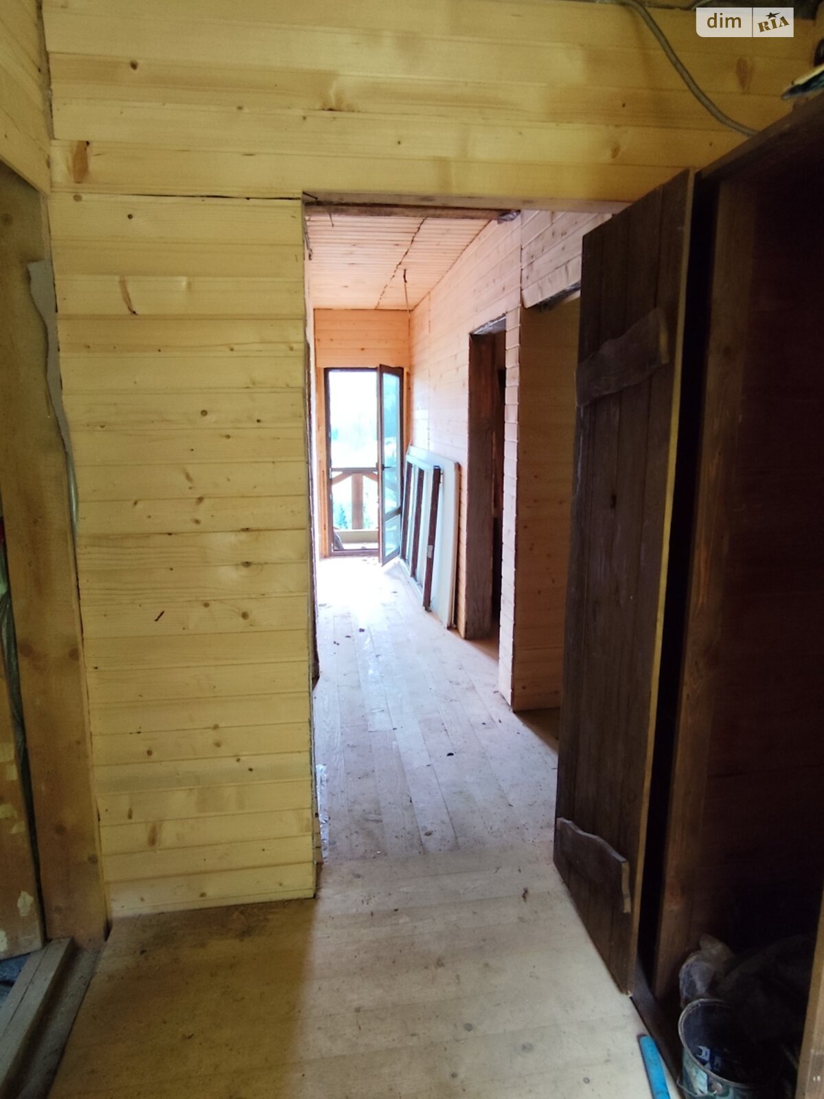 триповерховий будинок з балконом, 123 кв. м, брус. Продаж у Буковелі фото 1 триповерховий будинок з балконом, 123 кв. м, брус. Продаж у Буковелі фото 1