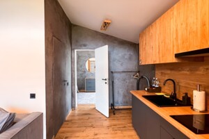 одноповерховий будинок, 45 кв. м, панель. Продаж у Буковелі фото 2