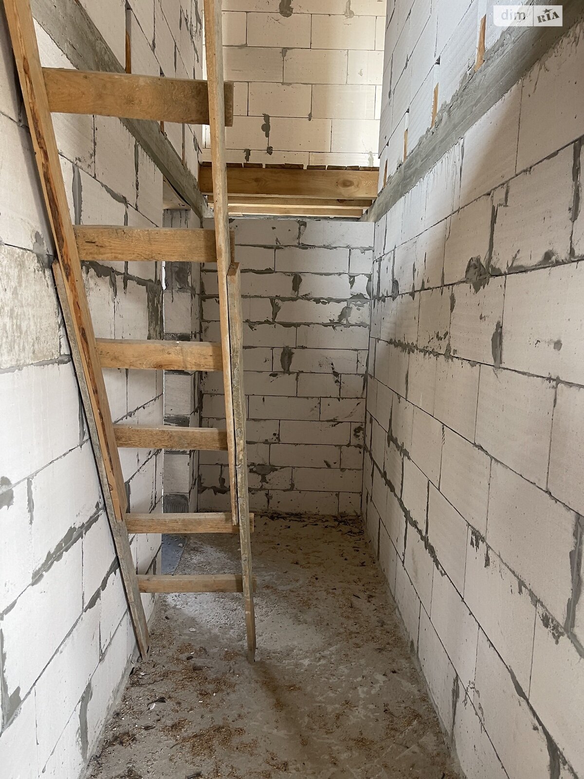 двухэтажный дом, 230 кв. м, газобетон. Продажа в Булахове фото 1 двухэтажный дом, 230 кв. м, газобетон. Продажа в Булахове фото 1