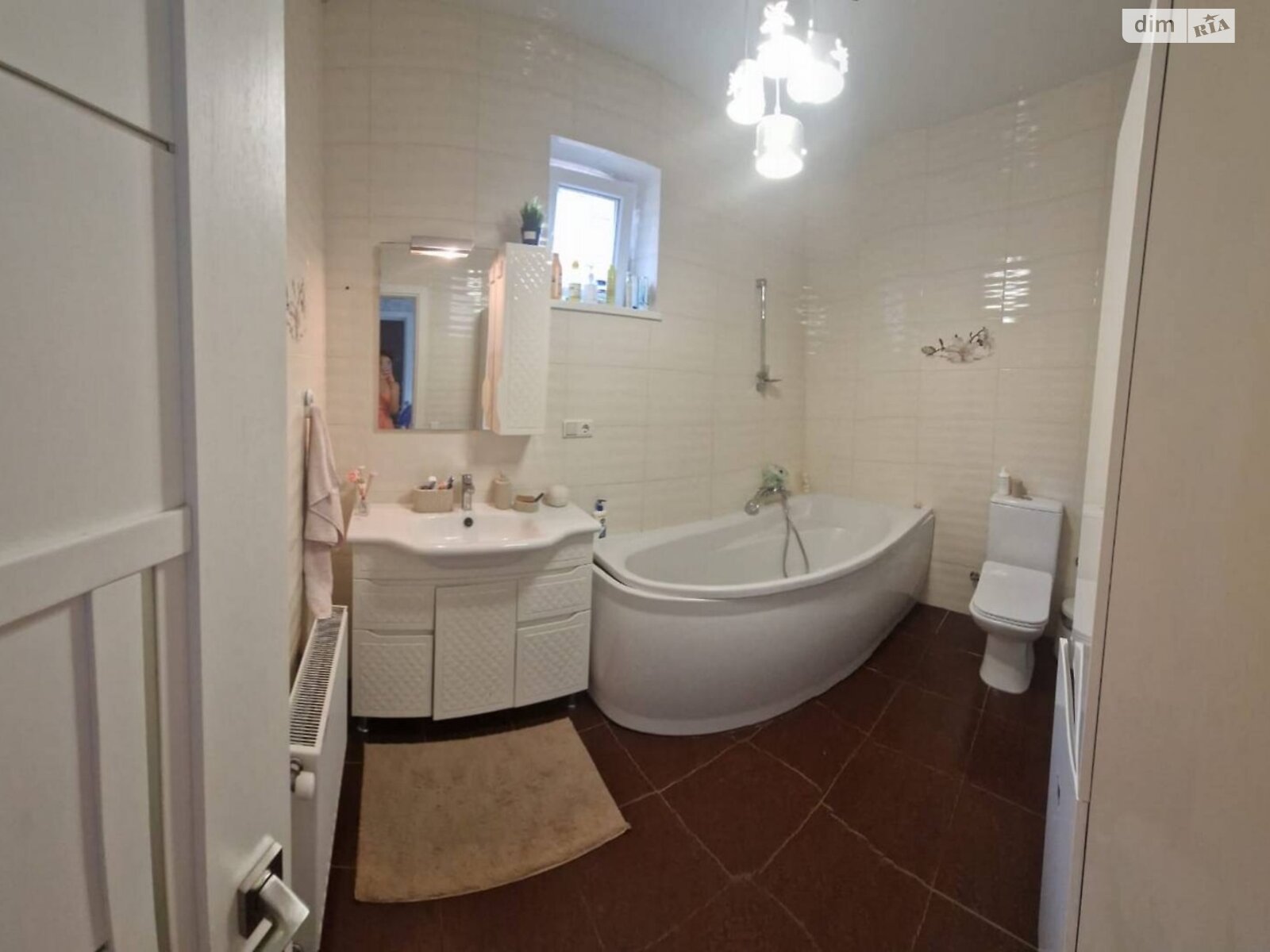двоповерховий будинок з опаленням, 180 кв. м, кирпич. Продаж у Одесі фото 1 двоповерховий будинок з опаленням, 180 кв. м, кирпич. Продаж у Одесі фото 1