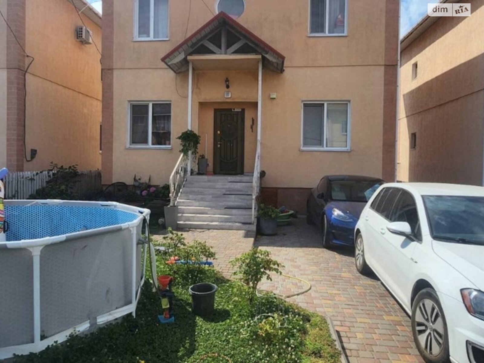двоповерховий будинок з опаленням, 180 кв. м, кирпич. Продаж у Одесі фото 1 двоповерховий будинок з опаленням, 180 кв. м, кирпич. Продаж у Одесі фото 1