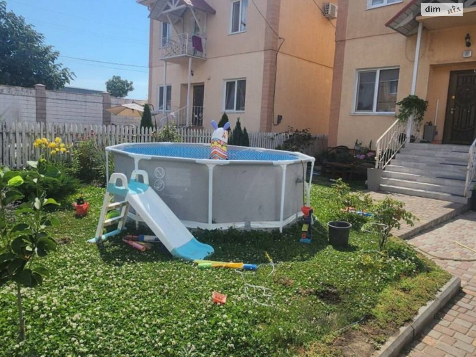 двоповерховий будинок з опаленням, 180 кв. м, кирпич. Продаж у Одесі фото 1 двоповерховий будинок з опаленням, 180 кв. м, кирпич. Продаж у Одесі фото 1