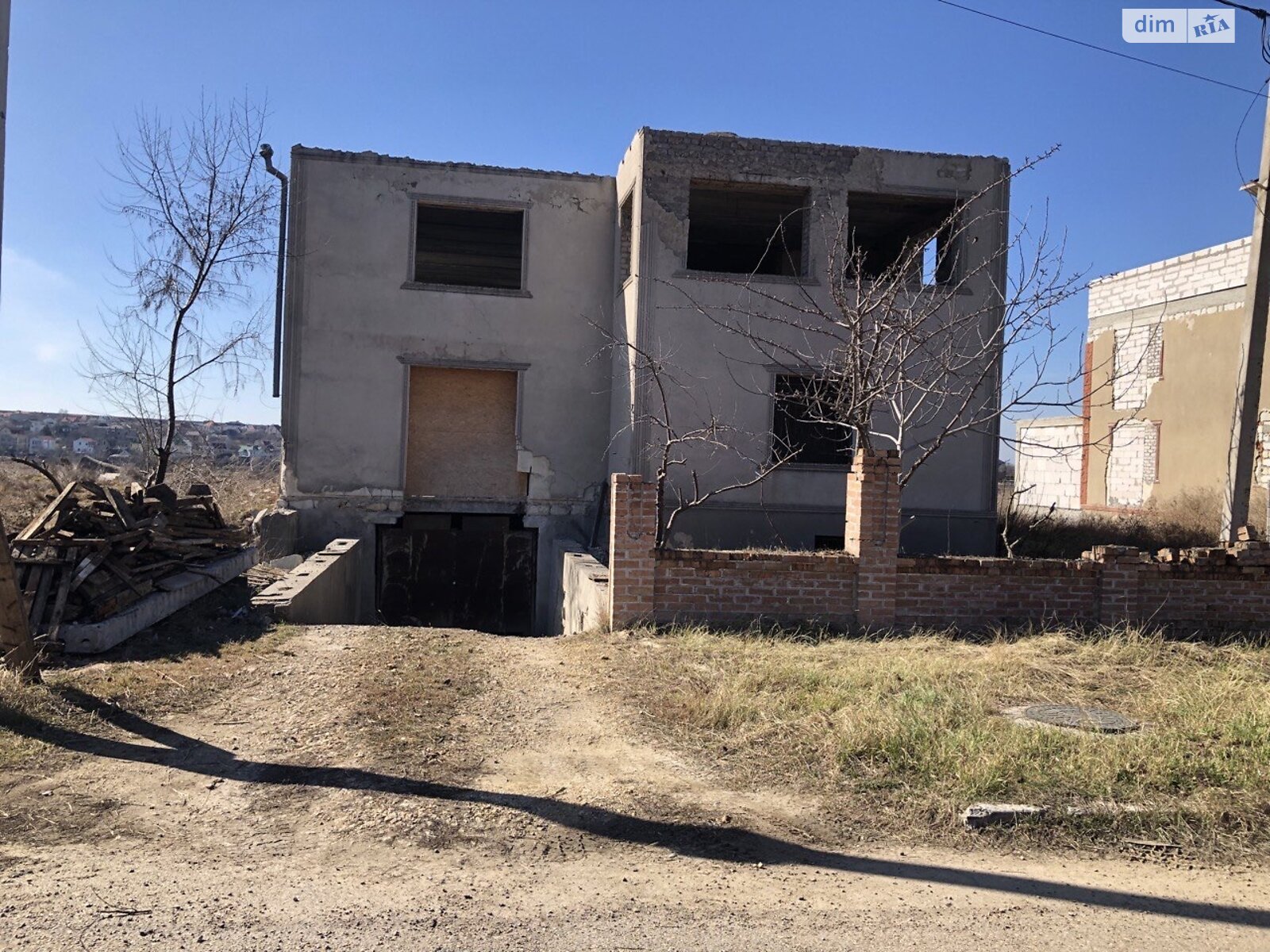 триповерховий будинок з гаражем, 369.4 кв. м, цегла. Продаж у Сухому Лимані фото 1