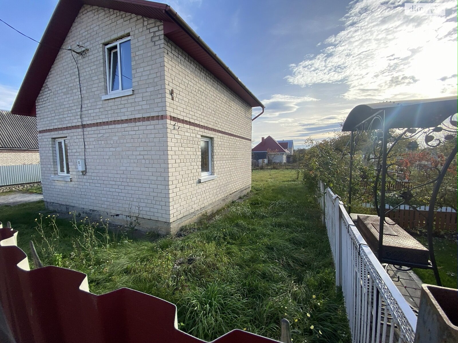 двоповерховий будинок з ремонтом, 67.8 кв. м, цегла. Продаж у Буцневі фото 1