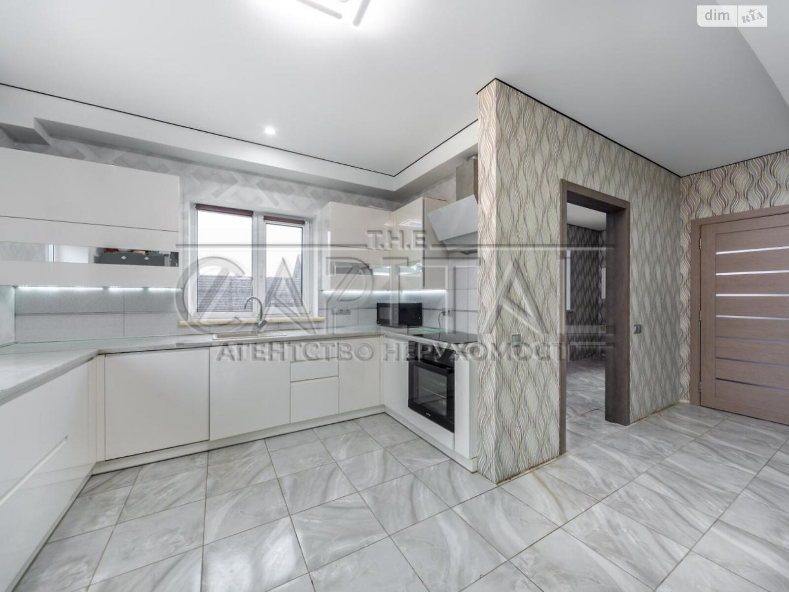 двоповерховий будинок з ремонтом, 226.26 кв. м, цегла. Продаж у Бузовій фото 1 двоповерховий будинок з ремонтом, 226.26 кв. м, цегла. Продаж у Бузовій фото 1