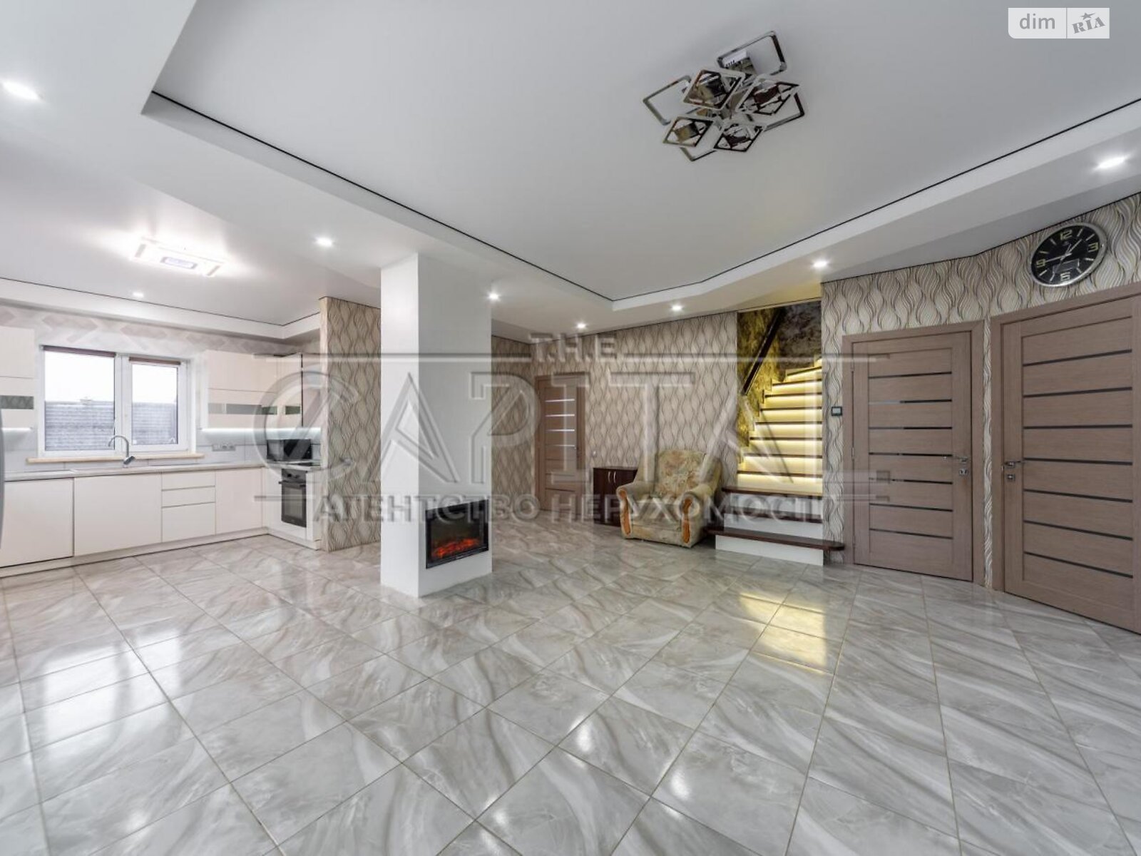двоповерховий будинок з балконом, 226.26 кв. м, цегла. Продаж у Бузовій фото 1 двоповерховий будинок з балконом, 226.26 кв. м, цегла. Продаж у Бузовій фото 1