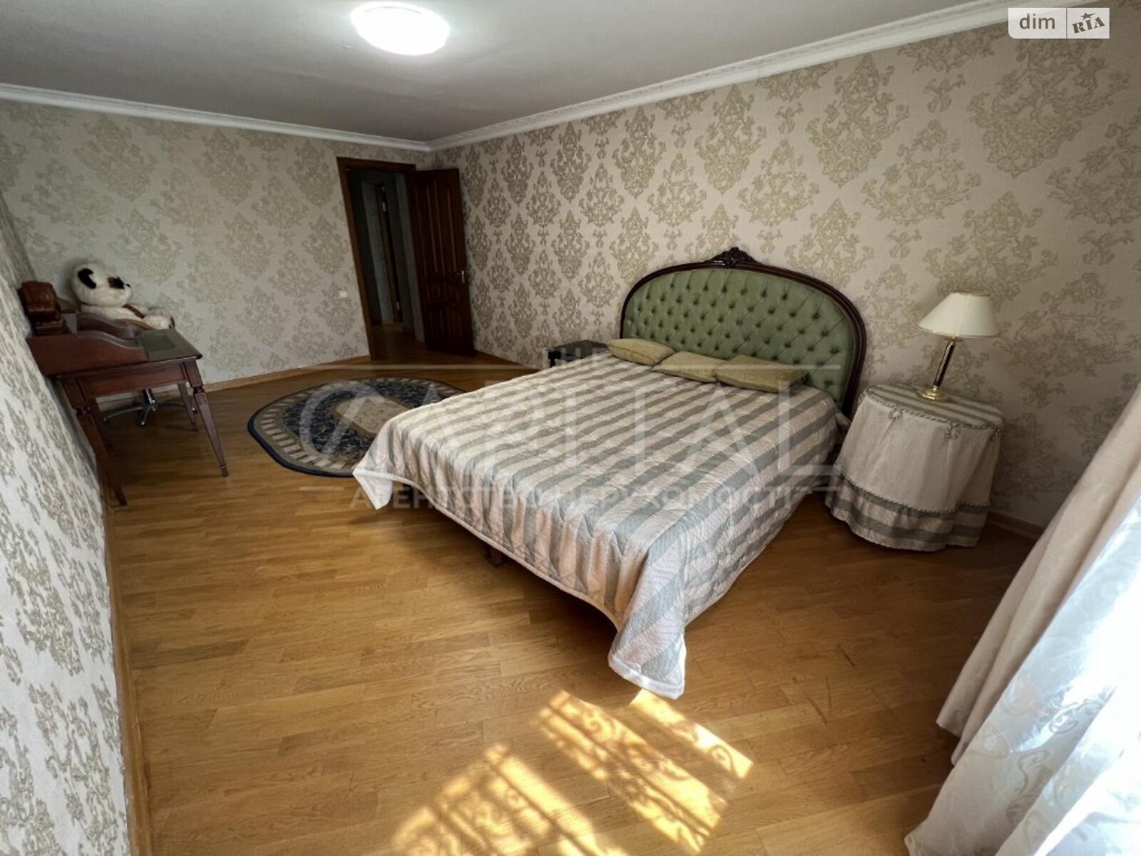 двоповерховий будинок з ремонтом, 165 кв. м, цегла. Продаж у Бузовій фото 1