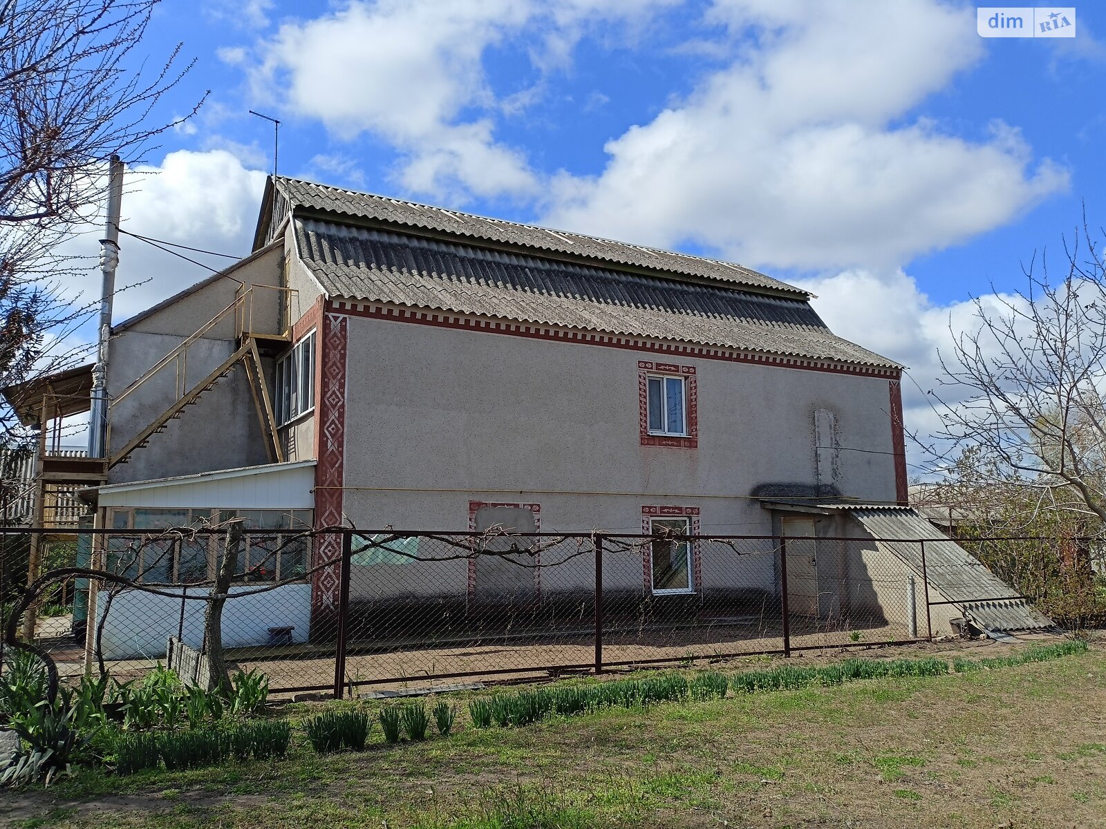 трехэтажный дом с балконом, 247 кв. м, кирпич силикатный. Продажа в Бузском фото 1 трехэтажный дом с балконом, 247 кв. м, кирпич силикатный. Продажа в Бузском фото 1