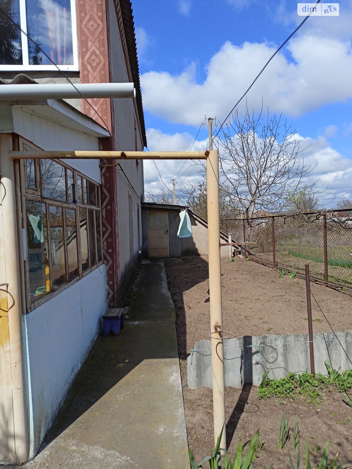 трехэтажный дом с балконом, 247 кв. м, кирпич силикатный. Продажа в Бузском фото 1 трехэтажный дом с балконом, 247 кв. м, кирпич силикатный. Продажа в Бузском фото 1