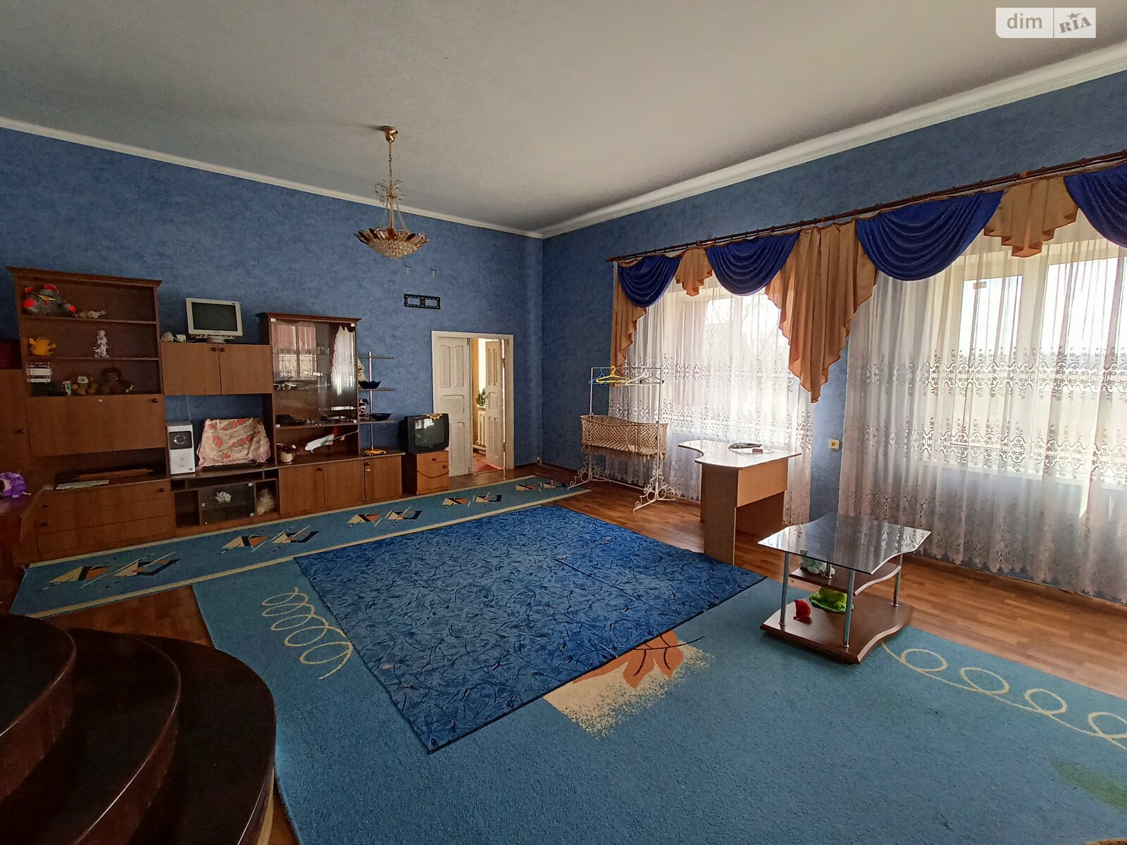 трехэтажный дом с балконом, 247 кв. м, кирпич силикатный. Продажа в Бузском фото 1 трехэтажный дом с балконом, 247 кв. м, кирпич силикатный. Продажа в Бузском фото 1