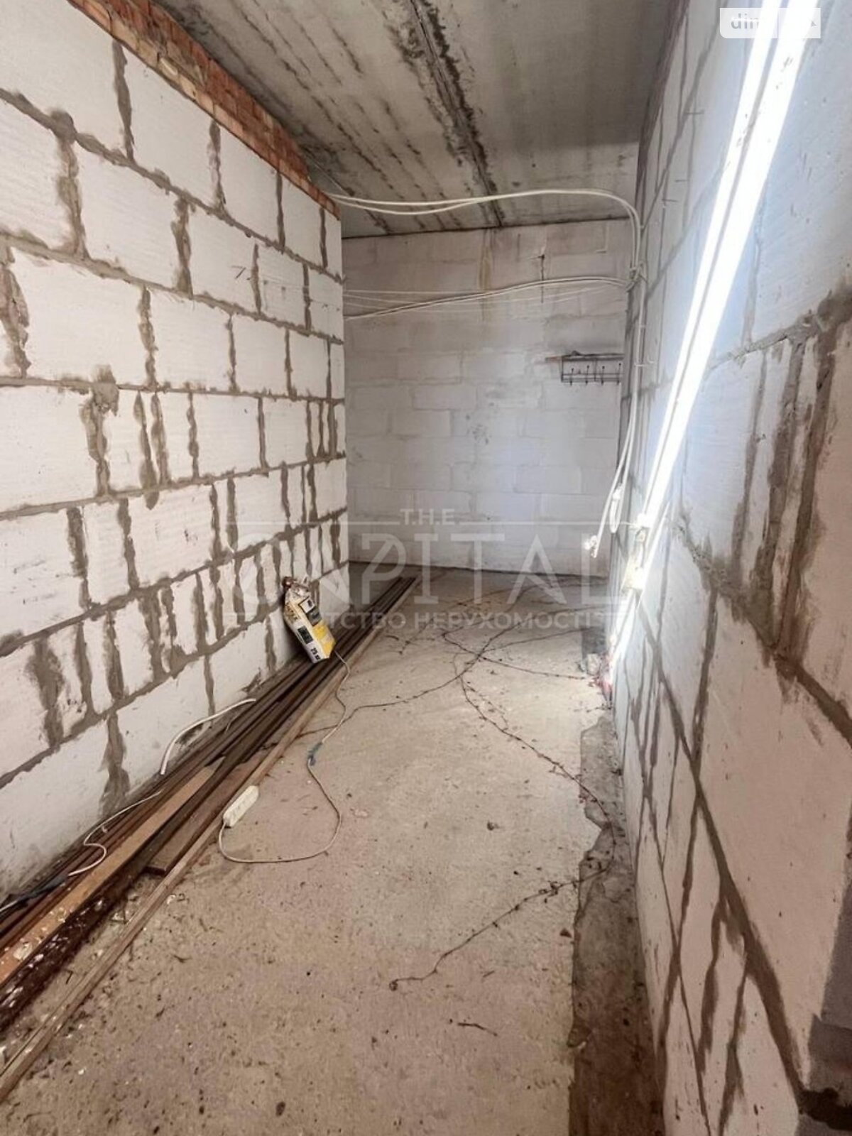 двоповерховий будинок з гаражем, 243.3 кв. м, цегла. Продаж у Бишеві фото 1 двоповерховий будинок з гаражем, 243.3 кв. м, цегла. Продаж у Бишеві фото 1