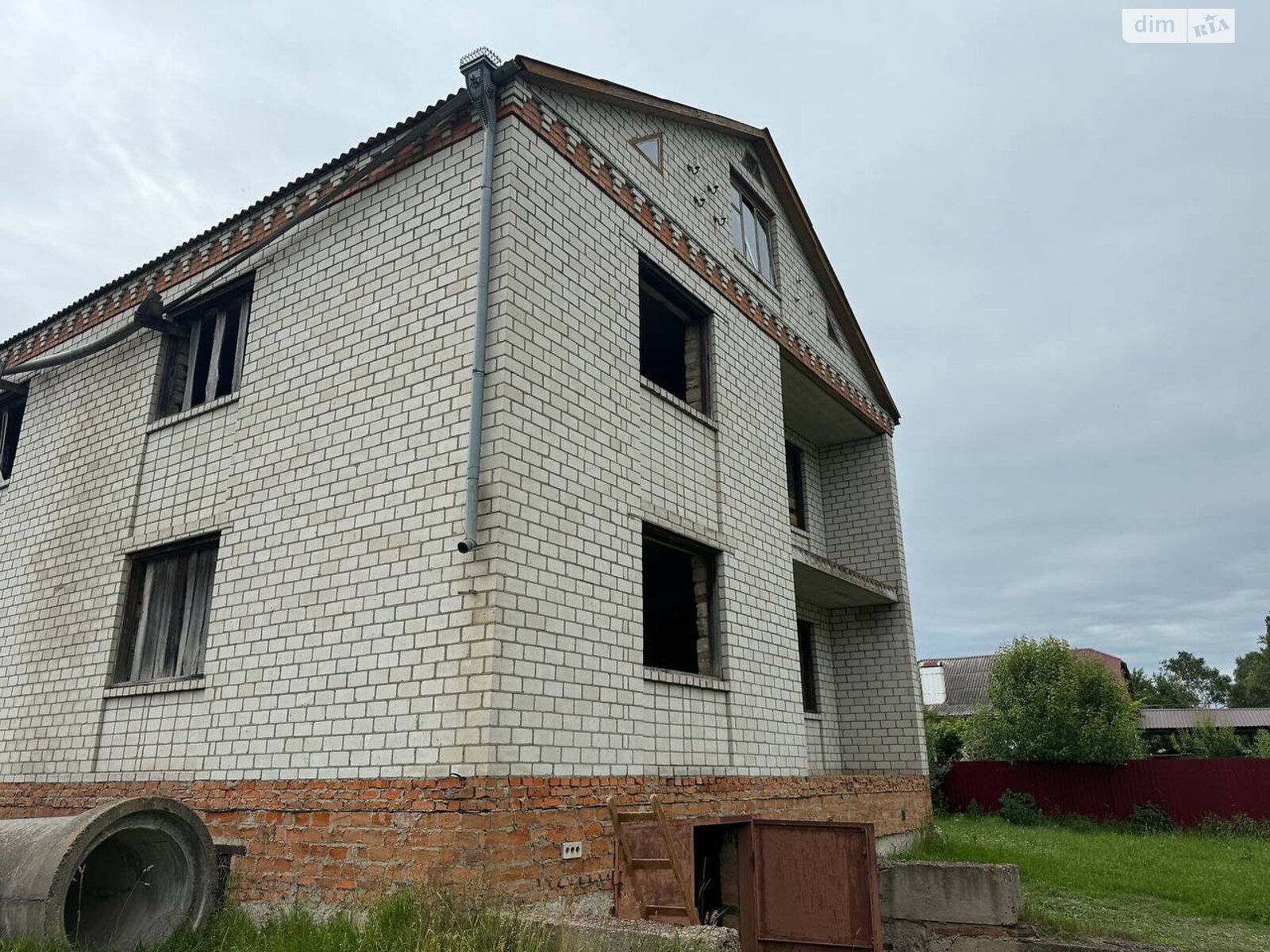 двоповерховий будинок з гаражем, 306.2 кв. м, ракушняк. Продаж у Бистриці фото 1 двоповерховий будинок з гаражем, 306.2 кв. м, ракушняк. Продаж у Бистриці фото 1