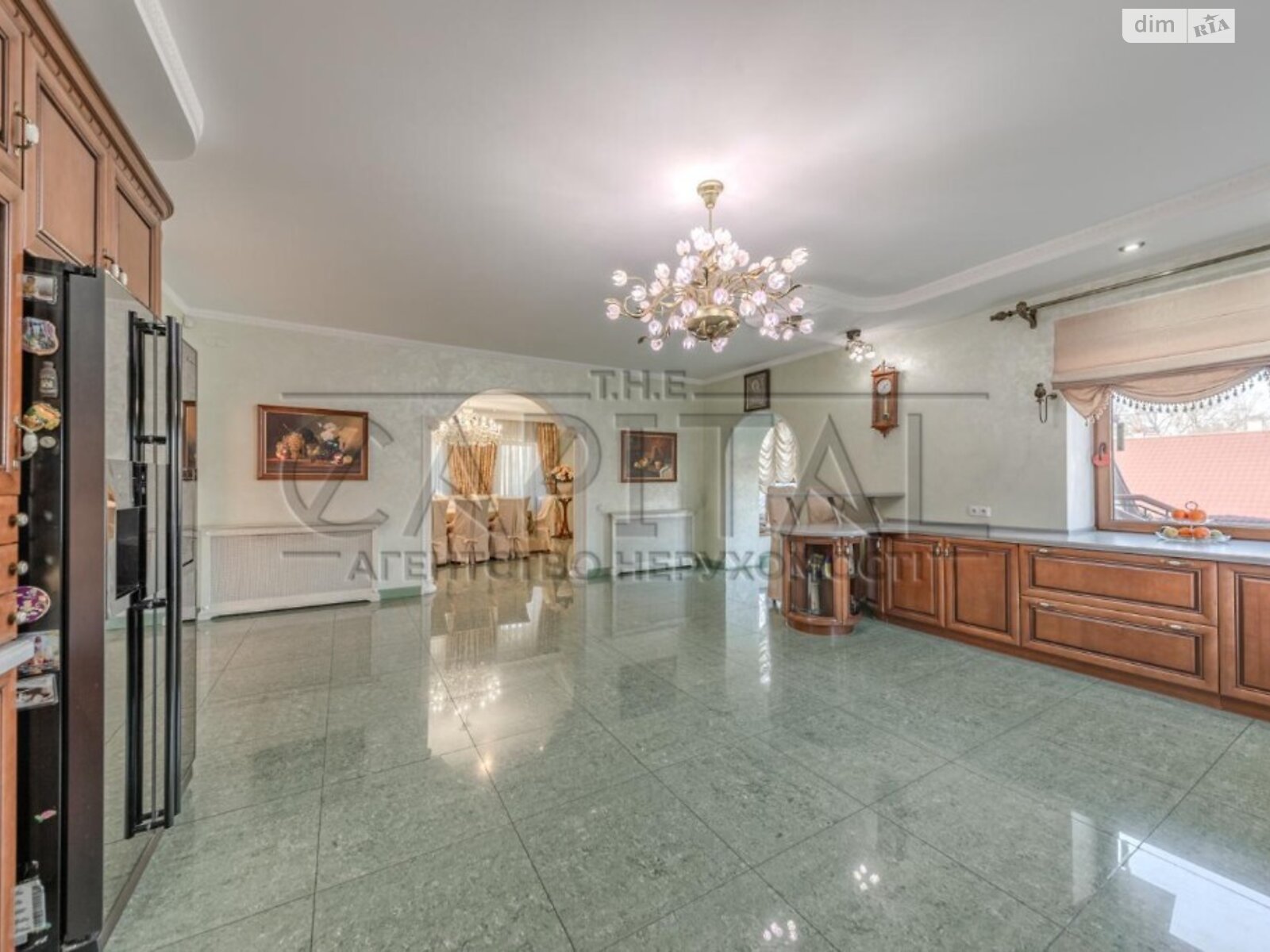 двоповерховий будинок, 850.6 кв. м, цегла. Продаж у Чабанах фото 1 двоповерховий будинок, 850.6 кв. м, цегла. Продаж у Чабанах фото 1