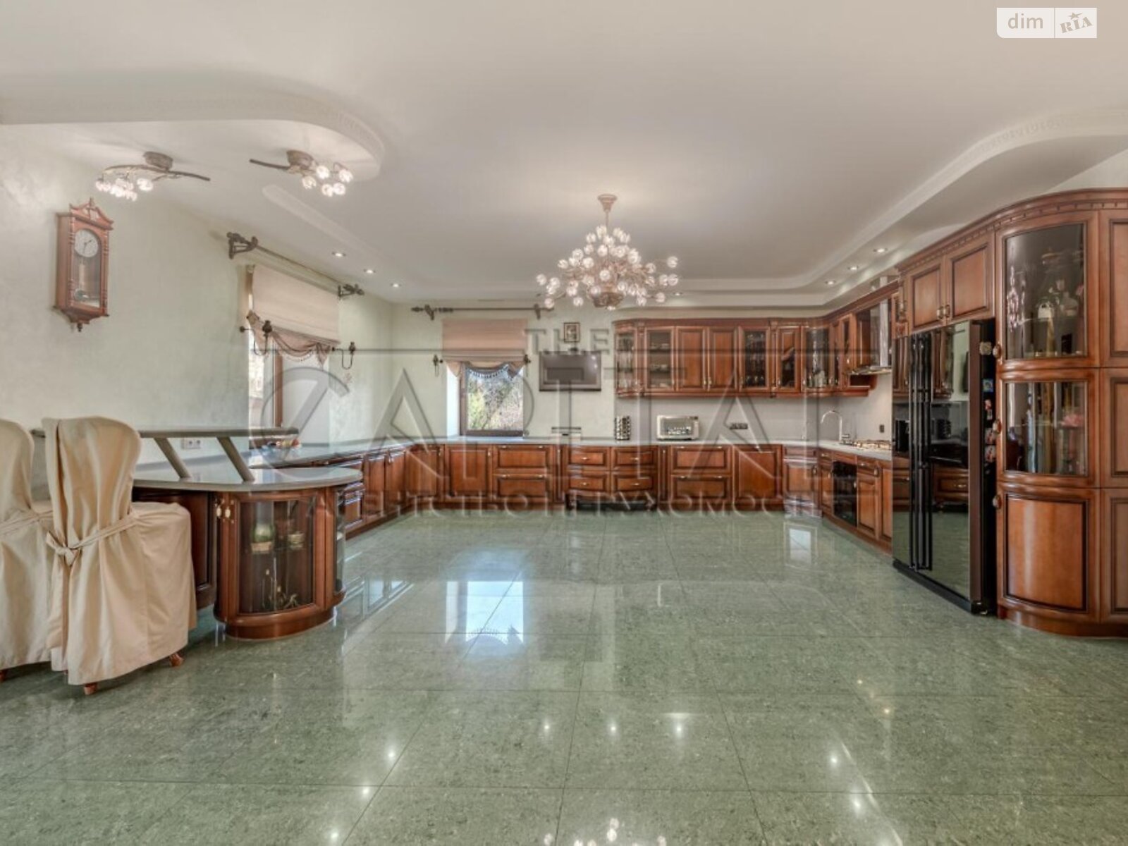 двоповерховий будинок, 850.6 кв. м, цегла. Продаж у Чабанах фото 1 двоповерховий будинок, 850.6 кв. м, цегла. Продаж у Чабанах фото 1