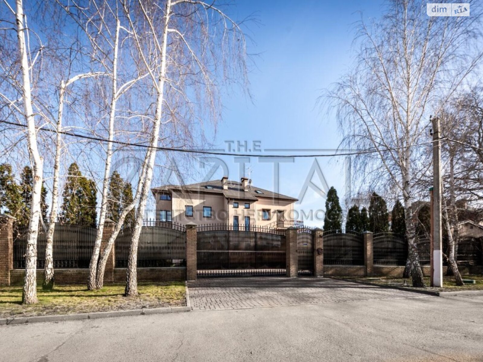 двоповерховий будинок, 850.6 кв. м, цегла. Продаж у Чабанах фото 1 двоповерховий будинок, 850.6 кв. м, цегла. Продаж у Чабанах фото 1