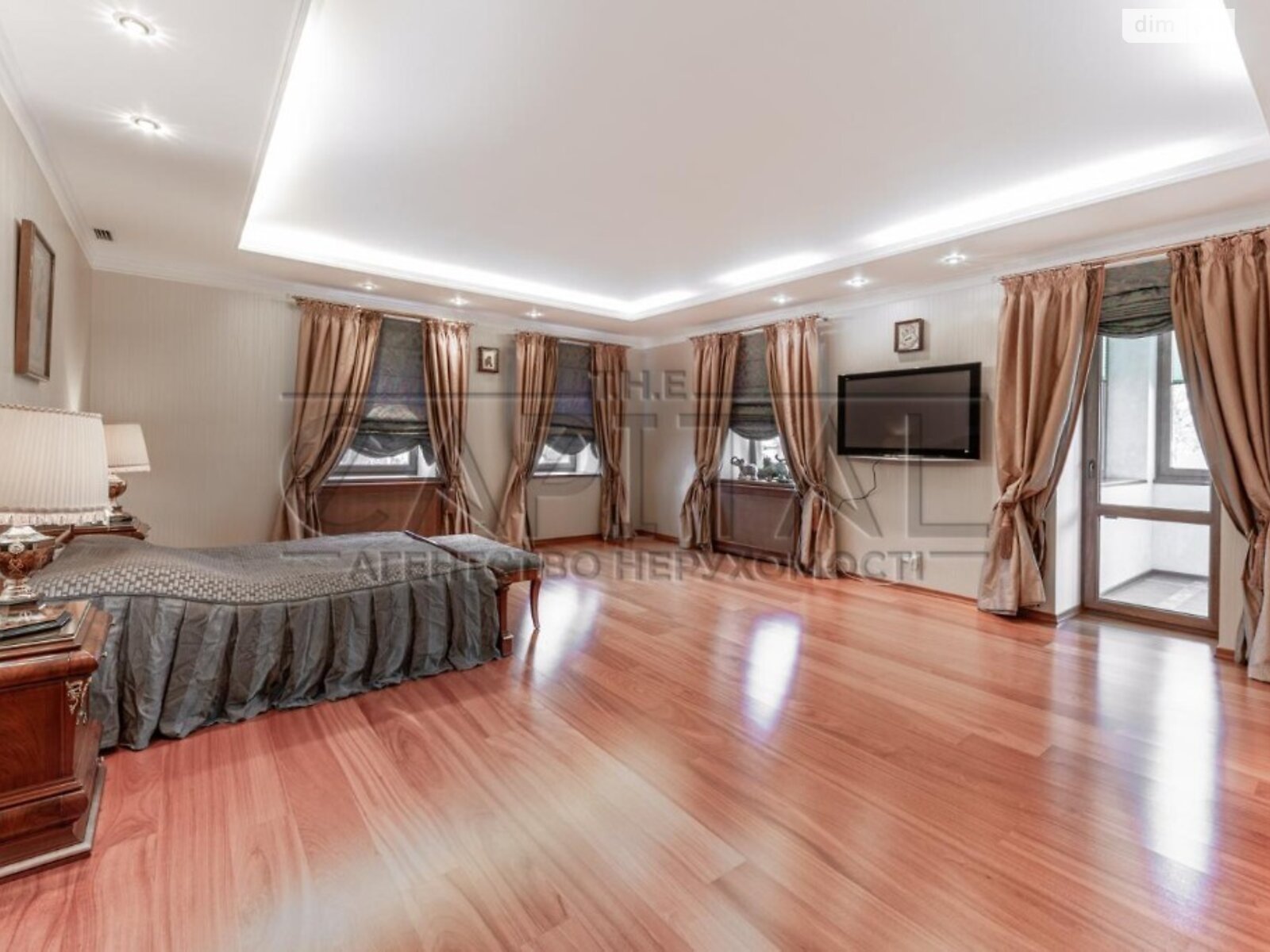 двоповерховий будинок, 850.6 кв. м, цегла. Продаж у Чабанах фото 1 двоповерховий будинок, 850.6 кв. м, цегла. Продаж у Чабанах фото 1