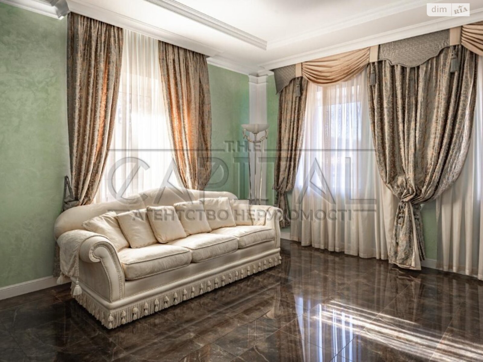 двоповерховий будинок, 850.6 кв. м, цегла. Продаж у Чабанах фото 1 двоповерховий будинок, 850.6 кв. м, цегла. Продаж у Чабанах фото 1
