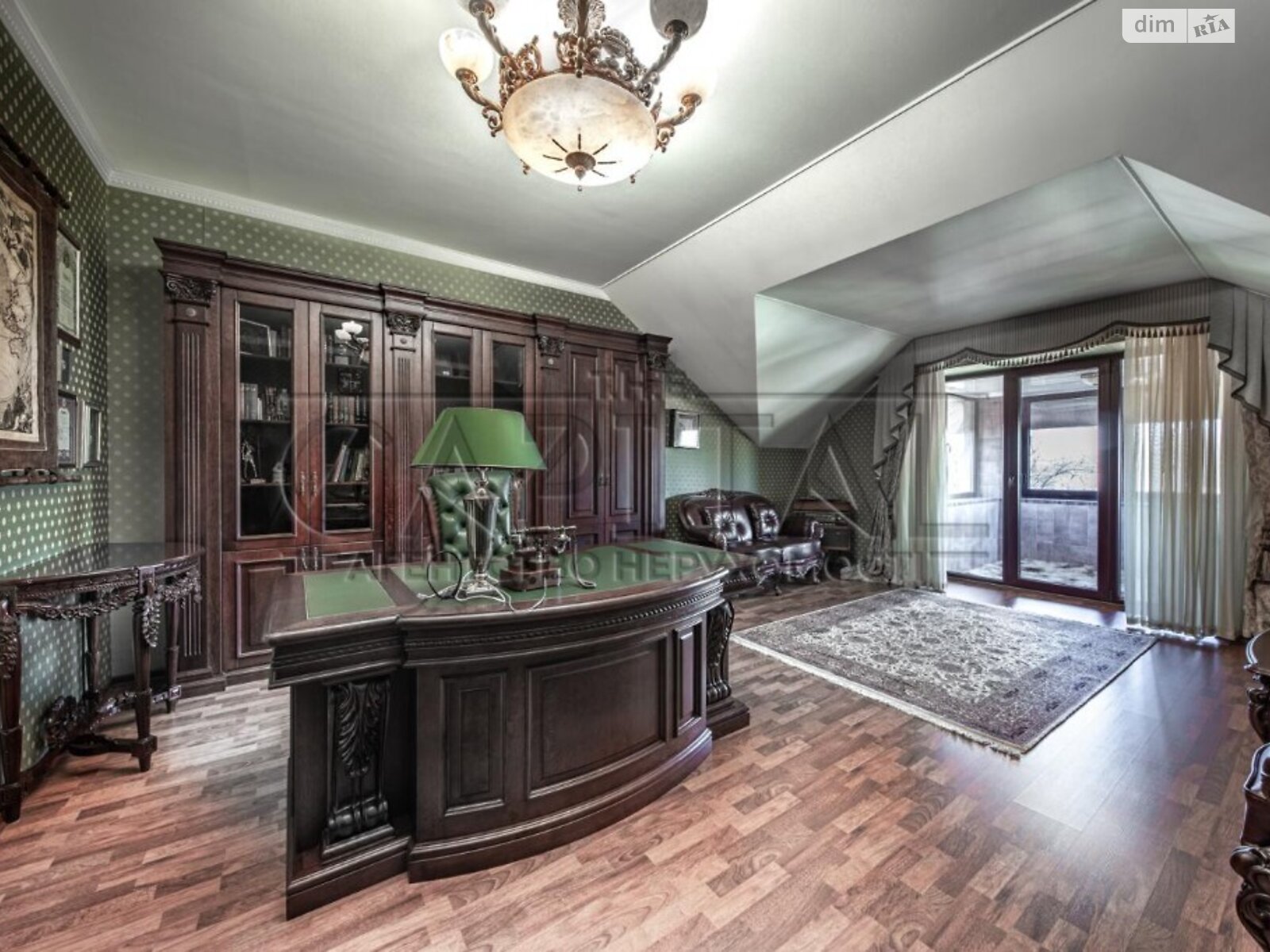 двоповерховий будинок, 850.6 кв. м, цегла. Продаж у Чабанах фото 1 двоповерховий будинок, 850.6 кв. м, цегла. Продаж у Чабанах фото 1