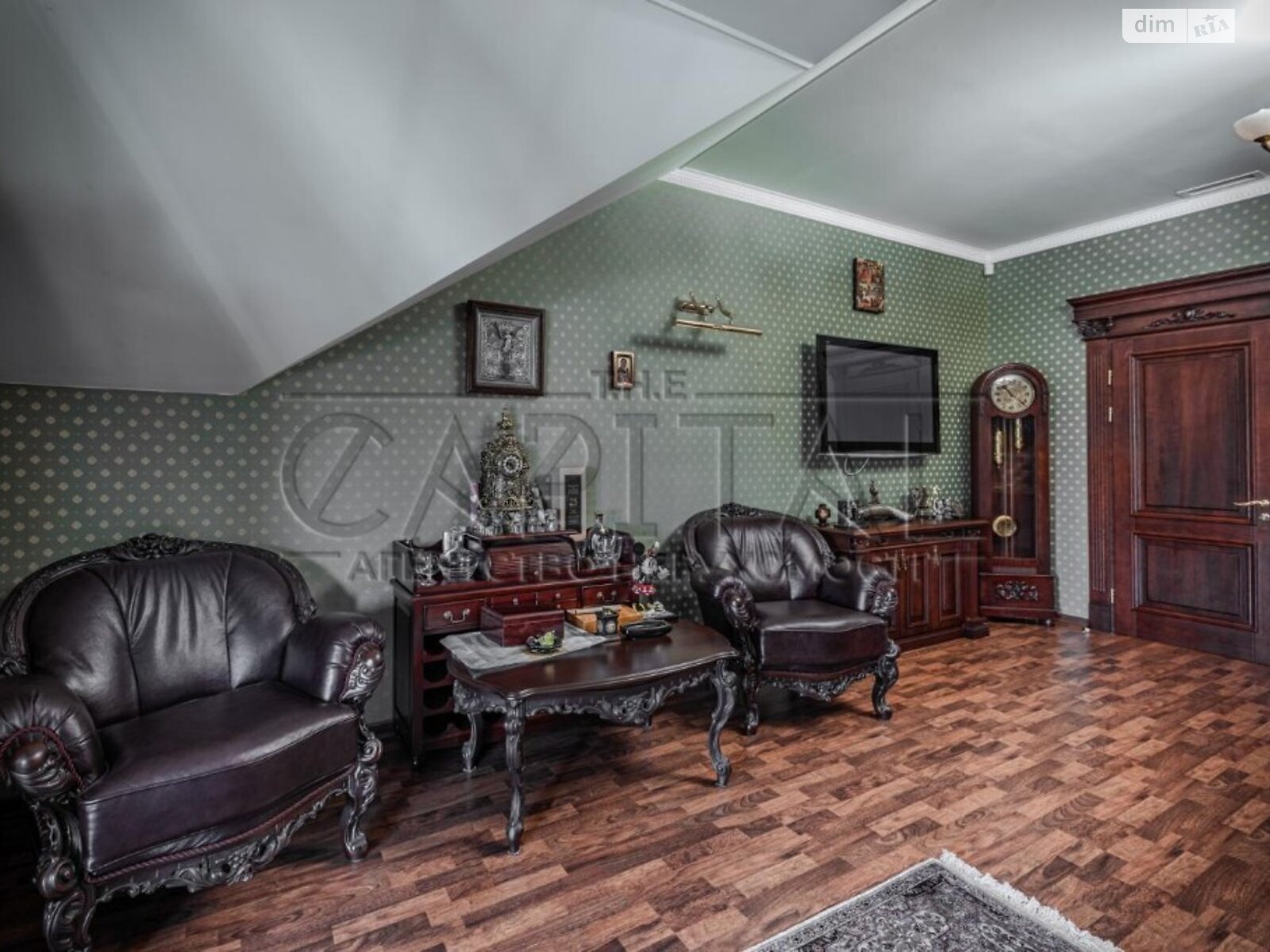 двоповерховий будинок, 850.6 кв. м, цегла. Продаж у Чабанах фото 1 двоповерховий будинок, 850.6 кв. м, цегла. Продаж у Чабанах фото 1
