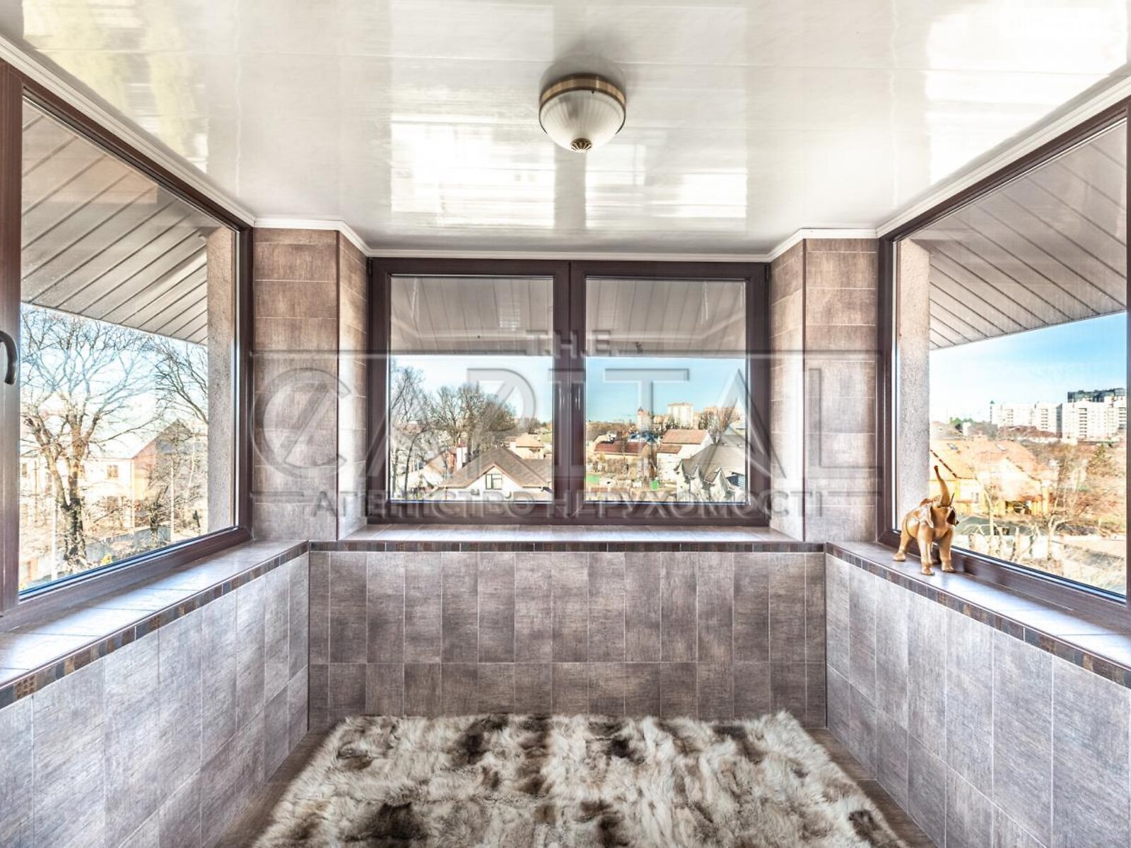 трехэтажный дом с верандой, 850.6 кв. м, кирпич. Продажа в Чабанах фото 1 трехэтажный дом с верандой, 850.6 кв. м, кирпич. Продажа в Чабанах фото 1