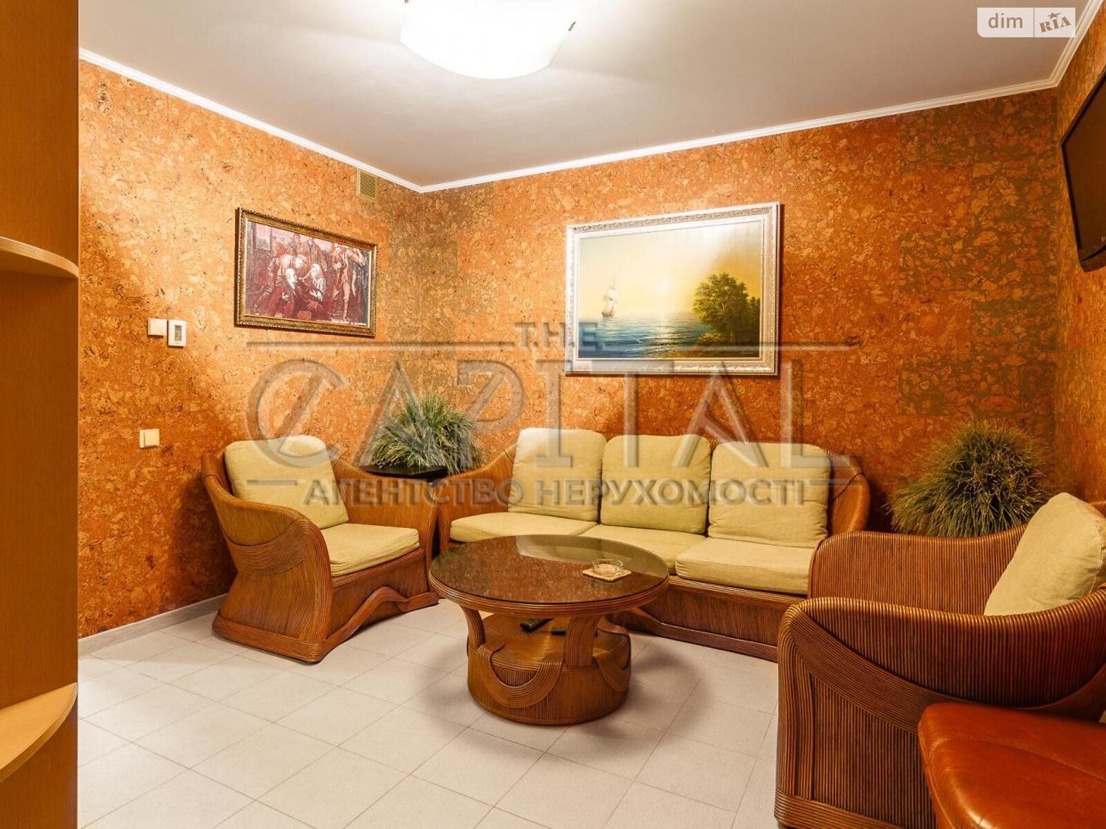 трехэтажный дом с верандой, 850.6 кв. м, кирпич. Продажа в Чабанах фото 1 трехэтажный дом с верандой, 850.6 кв. м, кирпич. Продажа в Чабанах фото 1