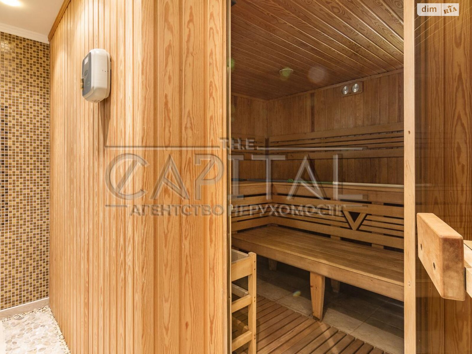 трехэтажный дом с верандой, 850.6 кв. м, кирпич. Продажа в Чабанах фото 1 трехэтажный дом с верандой, 850.6 кв. м, кирпич. Продажа в Чабанах фото 1