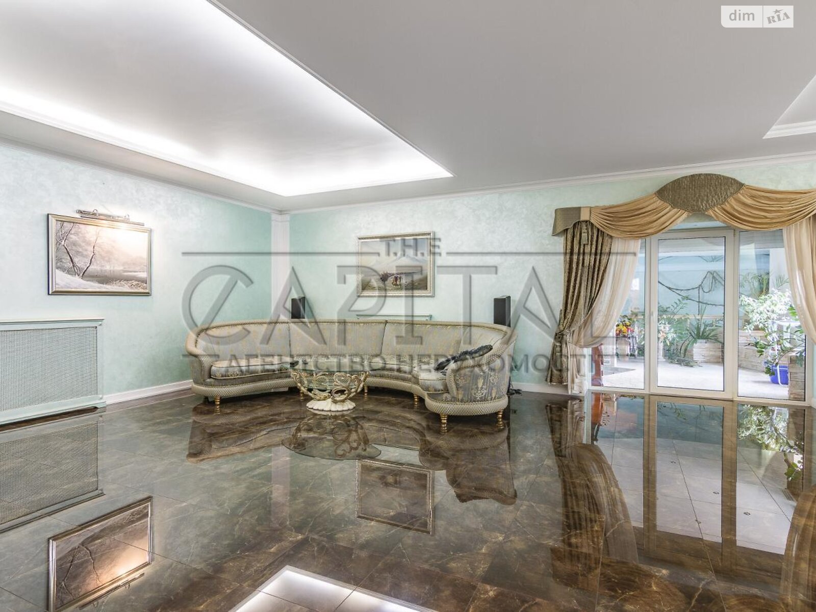 чотириповерховий будинок бесідка, 850.6 кв. м, цегла. Продаж у Чабанах фото 1 чотириповерховий будинок бесідка, 850.6 кв. м, цегла. Продаж у Чабанах фото 1