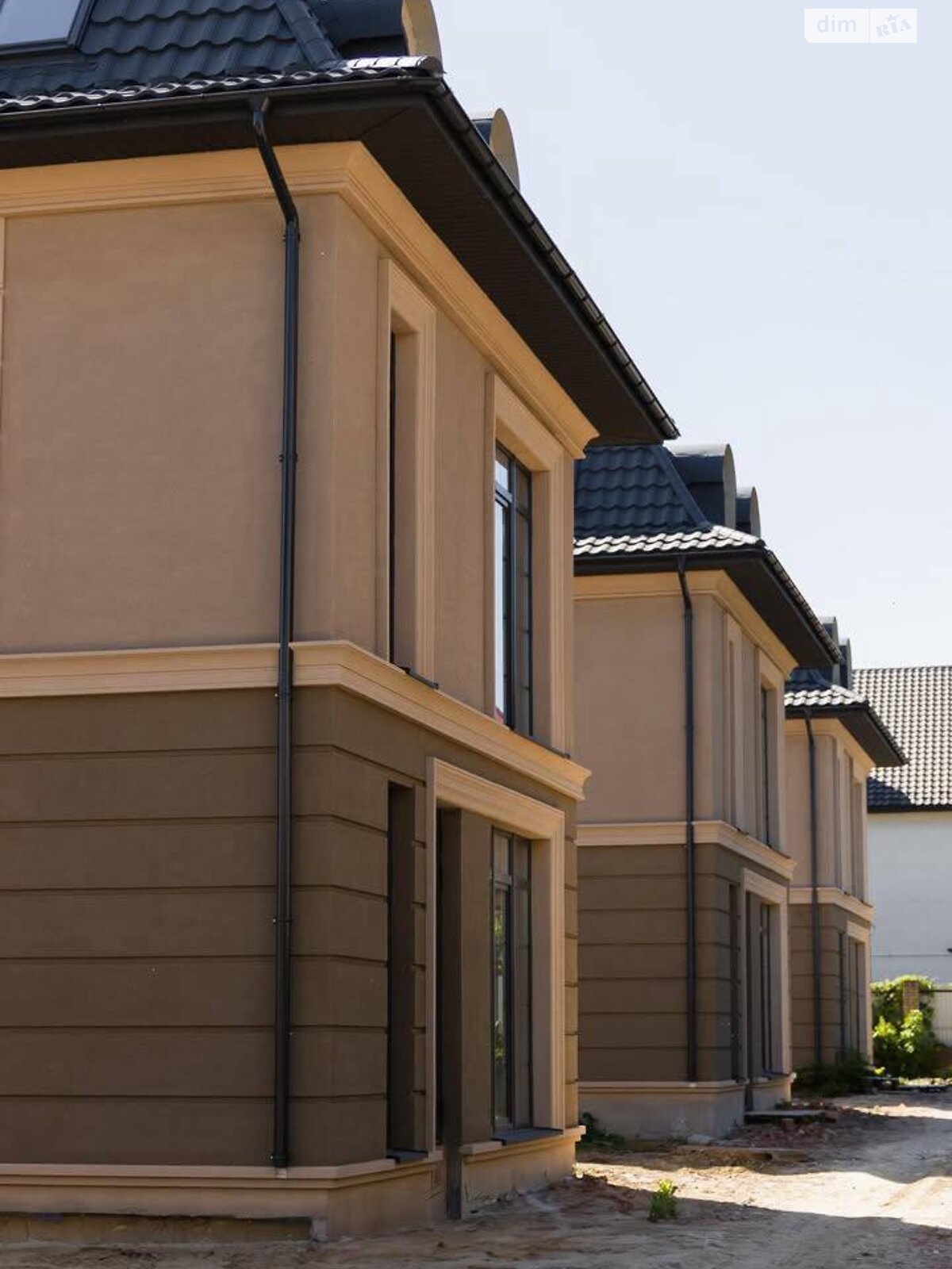 двухэтажный дом с балконом, 141.4 кв. м, кирпич. Продажа в Чагоре район Пригородная зона фото 1 двухэтажный дом с балконом, 141.4 кв. м, кирпич. Продажа в Чагоре район Пригородная зона фото 1