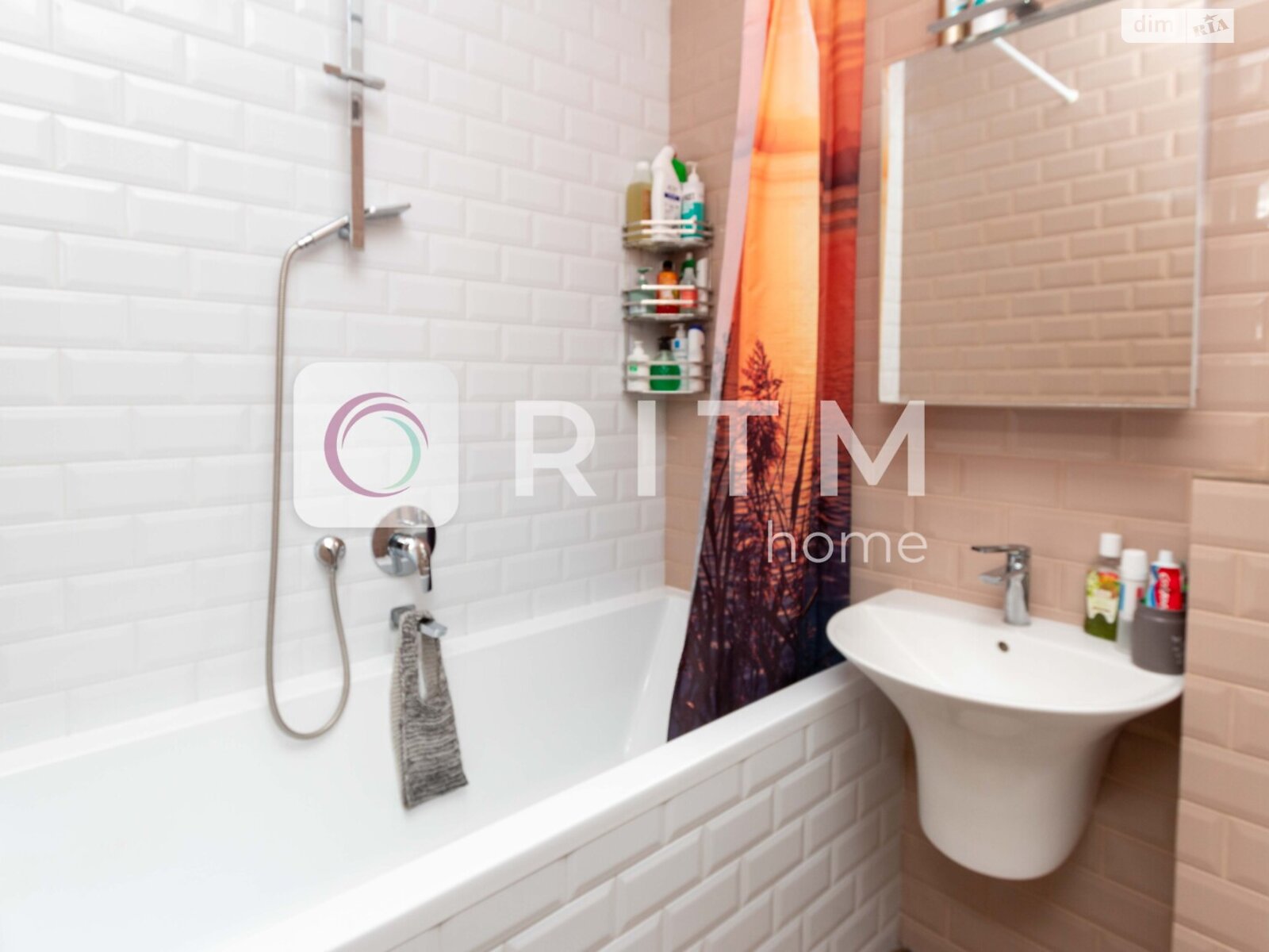 двухэтажный дом с отоплением, 251.3 кв. м, кирпич. Продажа в Чагоре фото 1 двухэтажный дом с отоплением, 251.3 кв. м, кирпич. Продажа в Чагоре фото 1
