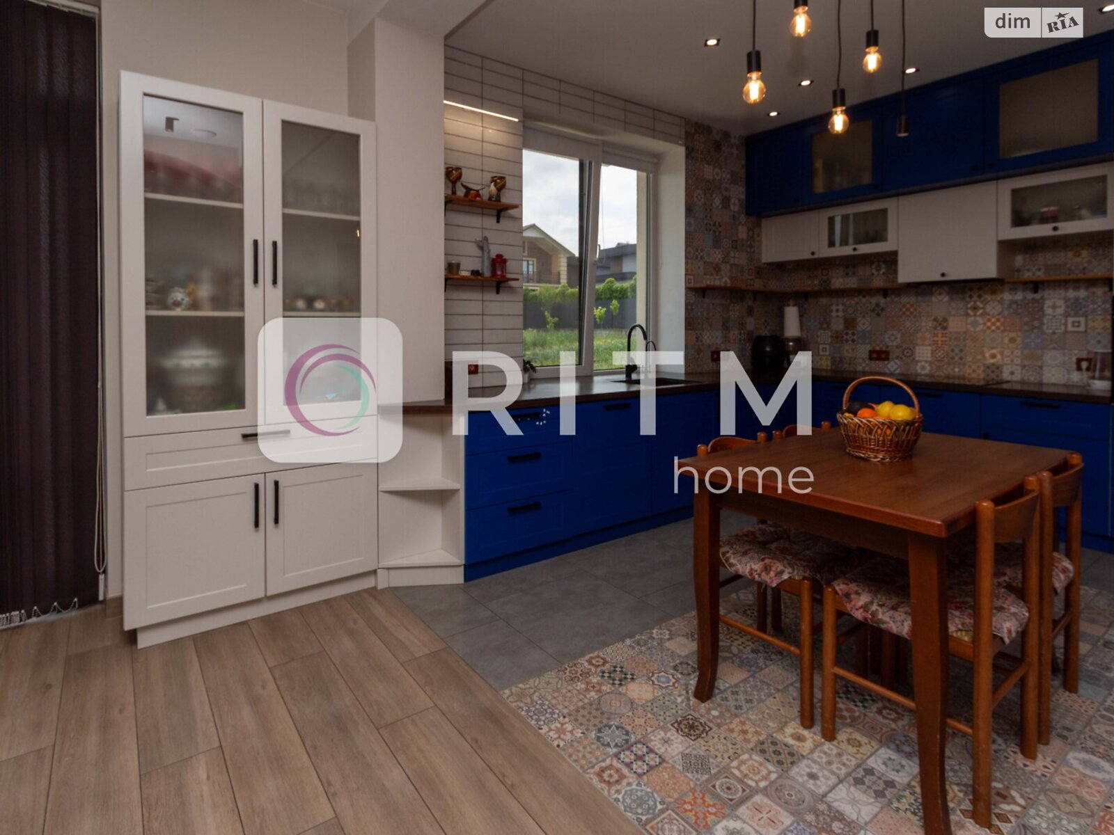 двухэтажный дом с отоплением, 251.3 кв. м, кирпич. Продажа в Чагоре фото 1 двухэтажный дом с отоплением, 251.3 кв. м, кирпич. Продажа в Чагоре фото 1