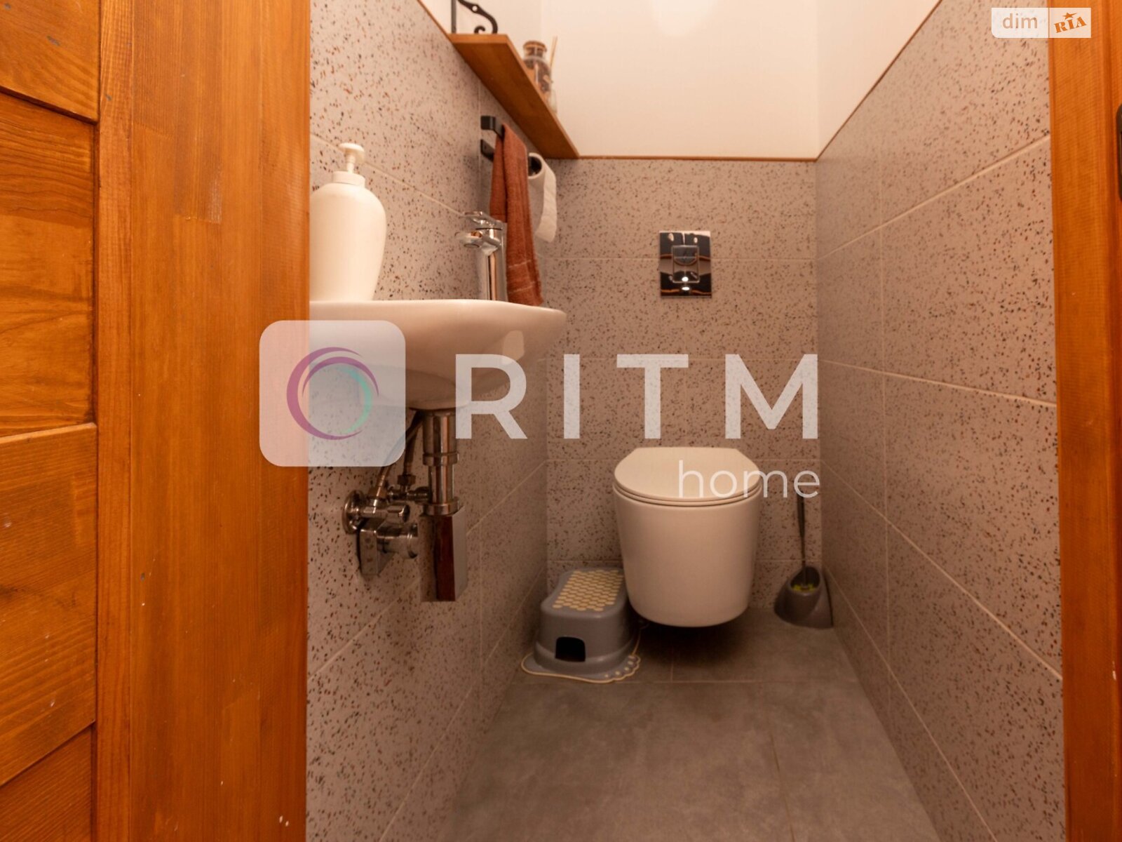 двухэтажный дом с отоплением, 251.3 кв. м, кирпич. Продажа в Чагоре фото 1 двухэтажный дом с отоплением, 251.3 кв. м, кирпич. Продажа в Чагоре фото 1