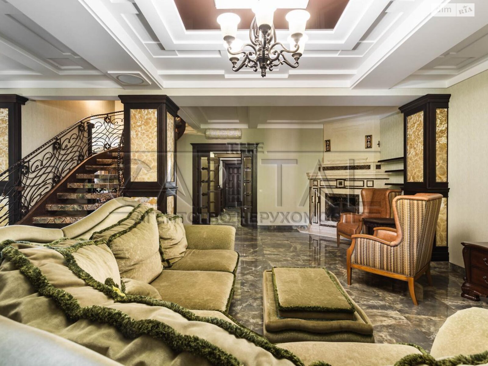двухэтажный дом с гаражом, 413 кв. м, кирпич. Продажа в Чайках фото 1 двухэтажный дом с гаражом, 413 кв. м, кирпич. Продажа в Чайках фото 1