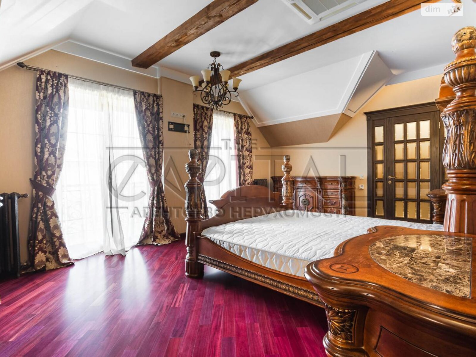 двухэтажный дом с гаражом, 413 кв. м, кирпич. Продажа в Чайках фото 1 двухэтажный дом с гаражом, 413 кв. м, кирпич. Продажа в Чайках фото 1