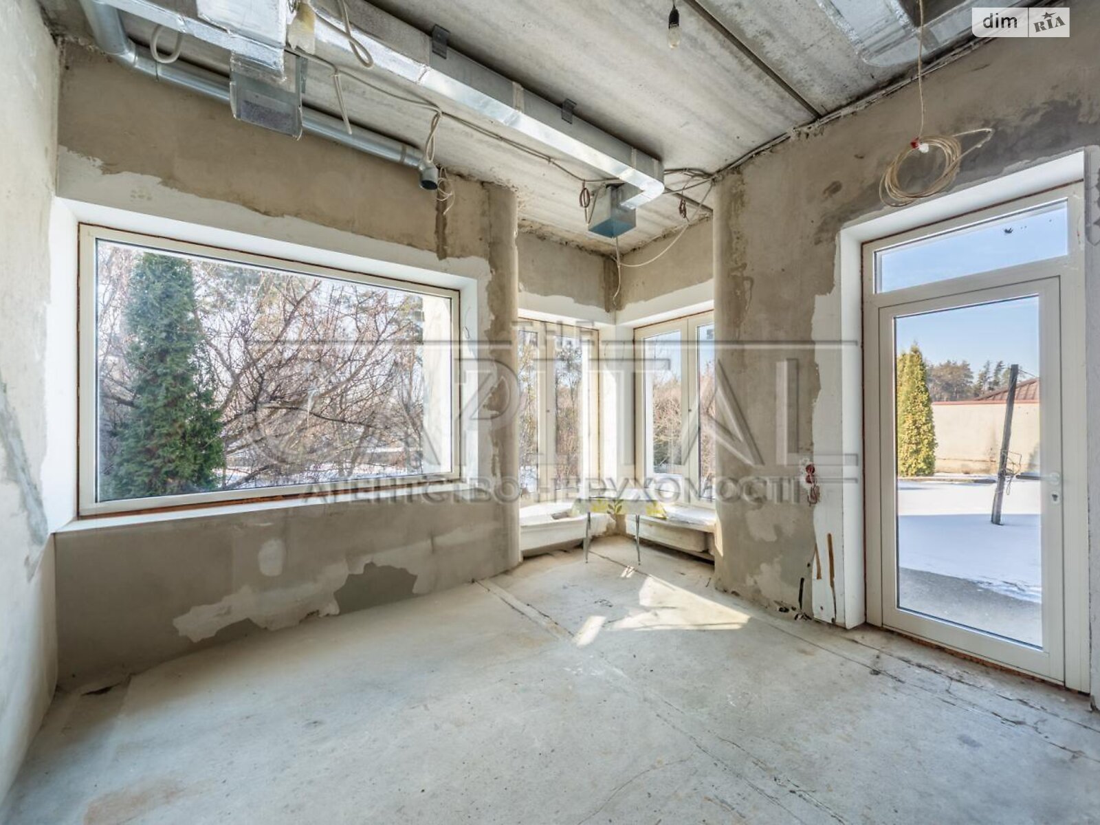 двухэтажный дом с гаражом, 320 кв. м, кирпич. Продажа в Чайках фото 1 двухэтажный дом с гаражом, 320 кв. м, кирпич. Продажа в Чайках фото 1