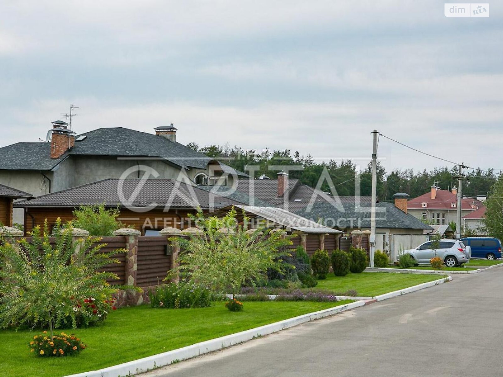 двухэтажный дом с гаражом, 320 кв. м, кирпич. Продажа в Чайках фото 1 двухэтажный дом с гаражом, 320 кв. м, кирпич. Продажа в Чайках фото 1