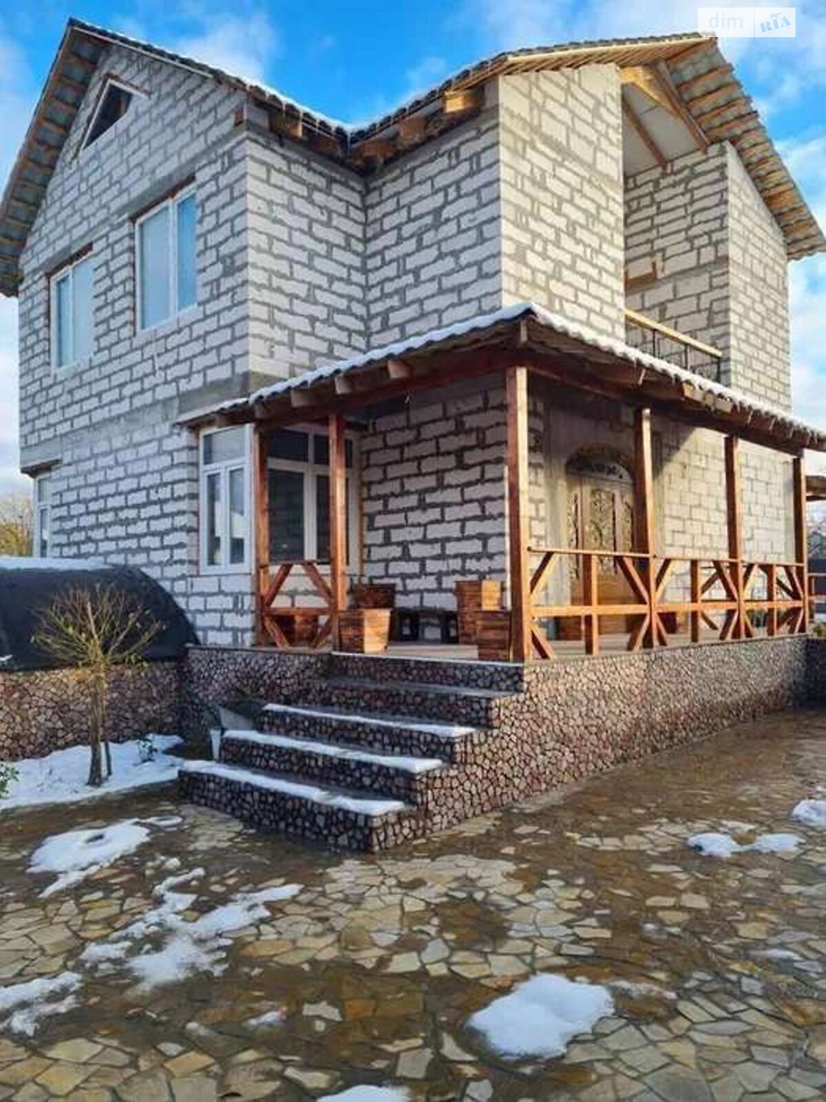 двухэтажный дом с гаражом, 297 кв. м, пеноблок. Продажа в Чайках фото 1 двухэтажный дом с гаражом, 297 кв. м, пеноблок. Продажа в Чайках фото 1