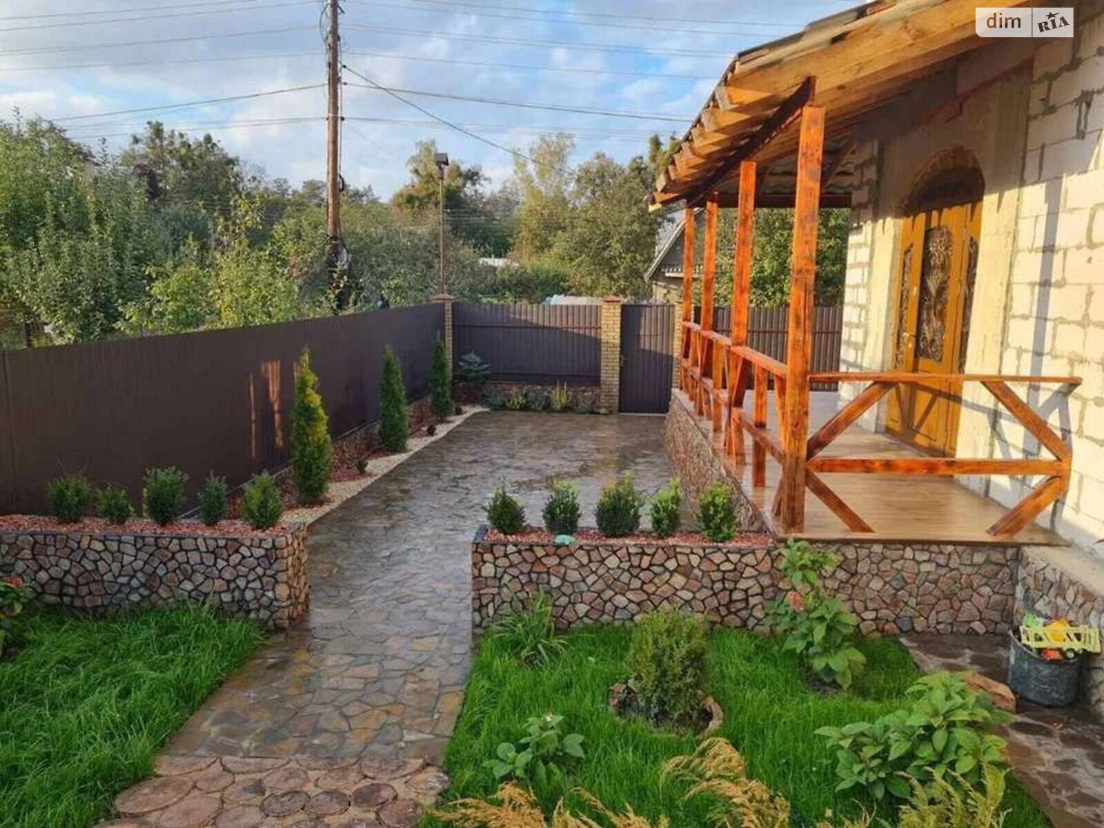 двухэтажный дом с гаражом, 297 кв. м, пеноблок. Продажа в Чайках фото 1 двухэтажный дом с гаражом, 297 кв. м, пеноблок. Продажа в Чайках фото 1