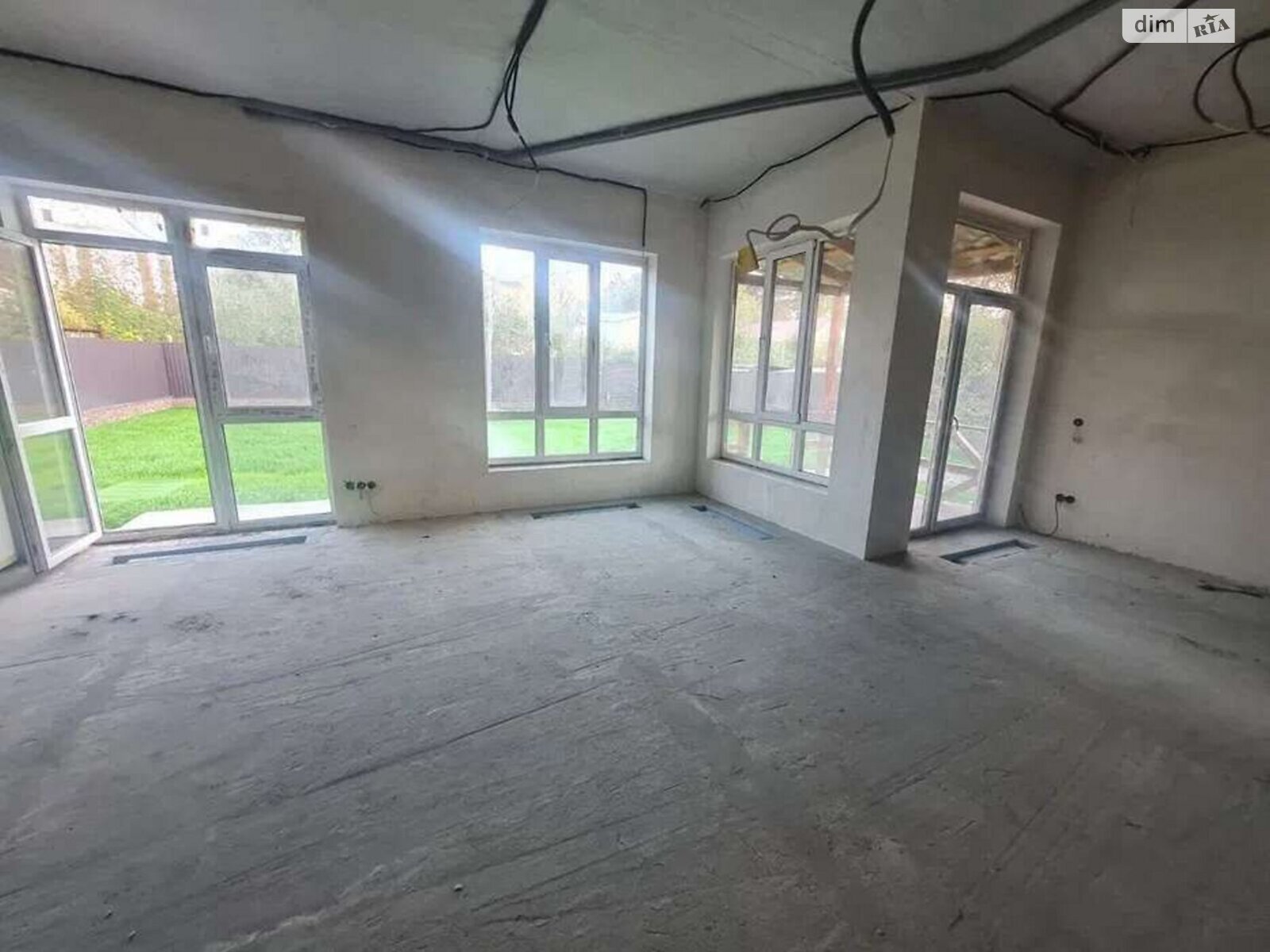 двухэтажный дом с гаражом, 297 кв. м, пеноблок. Продажа в Чайках фото 1 двухэтажный дом с гаражом, 297 кв. м, пеноблок. Продажа в Чайках фото 1