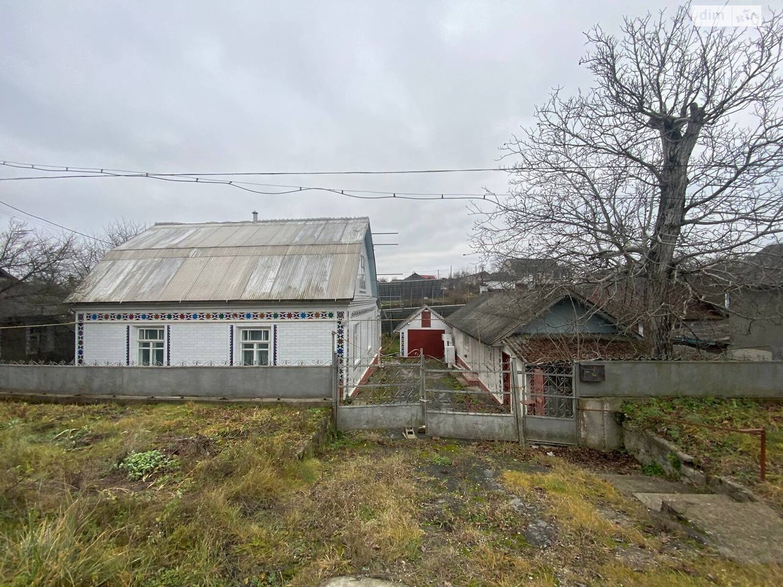 одноэтажный дом с ремонтом, 1500 кв. м, кирпич. Продажа в Чемеровцах фото 1 одноэтажный дом с ремонтом, 1500 кв. м, кирпич. Продажа в Чемеровцах фото 1