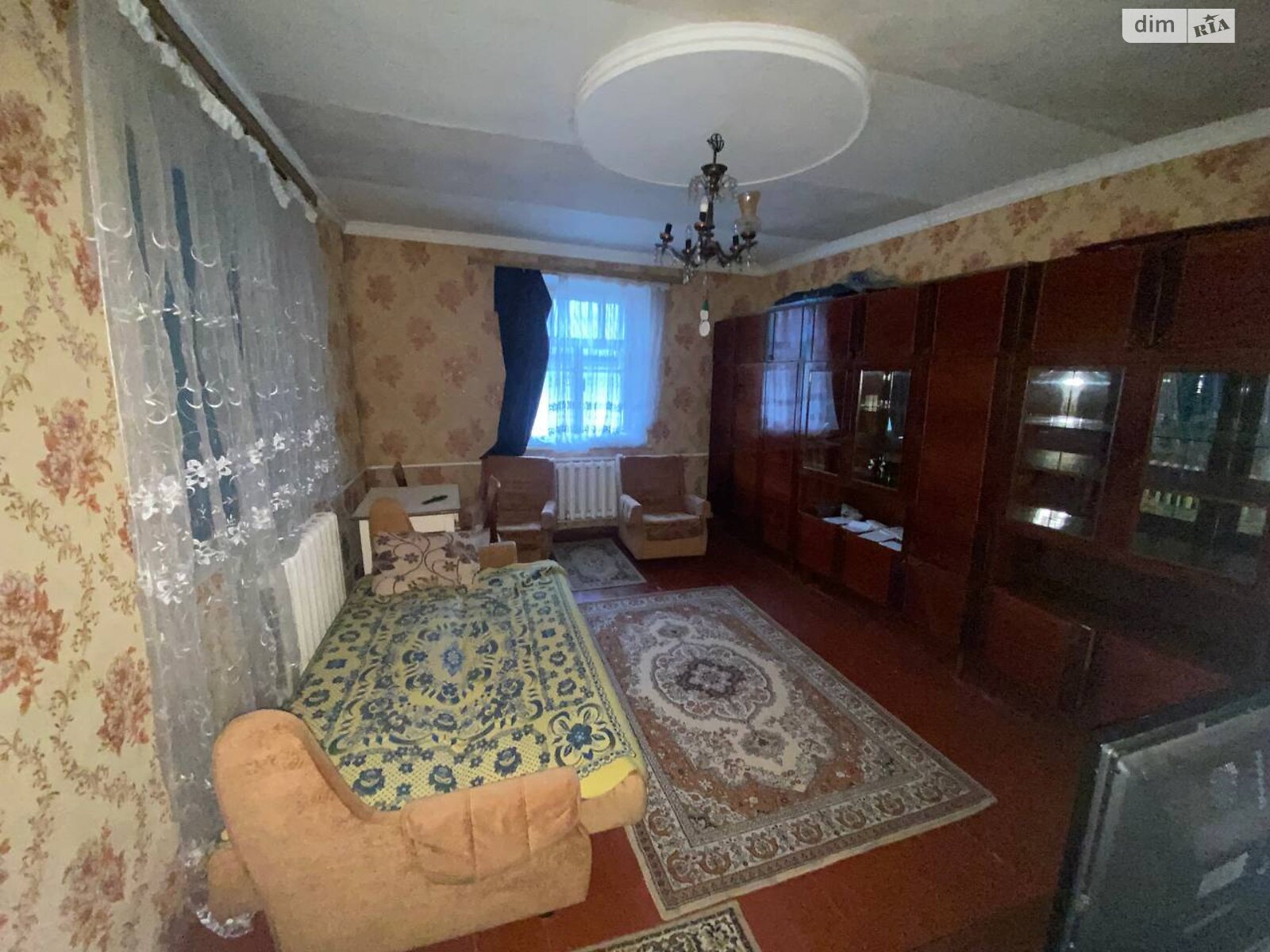 одноэтажный дом с ремонтом, 1500 кв. м, кирпич. Продажа в Чемеровцах фото 1 одноэтажный дом с ремонтом, 1500 кв. м, кирпич. Продажа в Чемеровцах фото 1