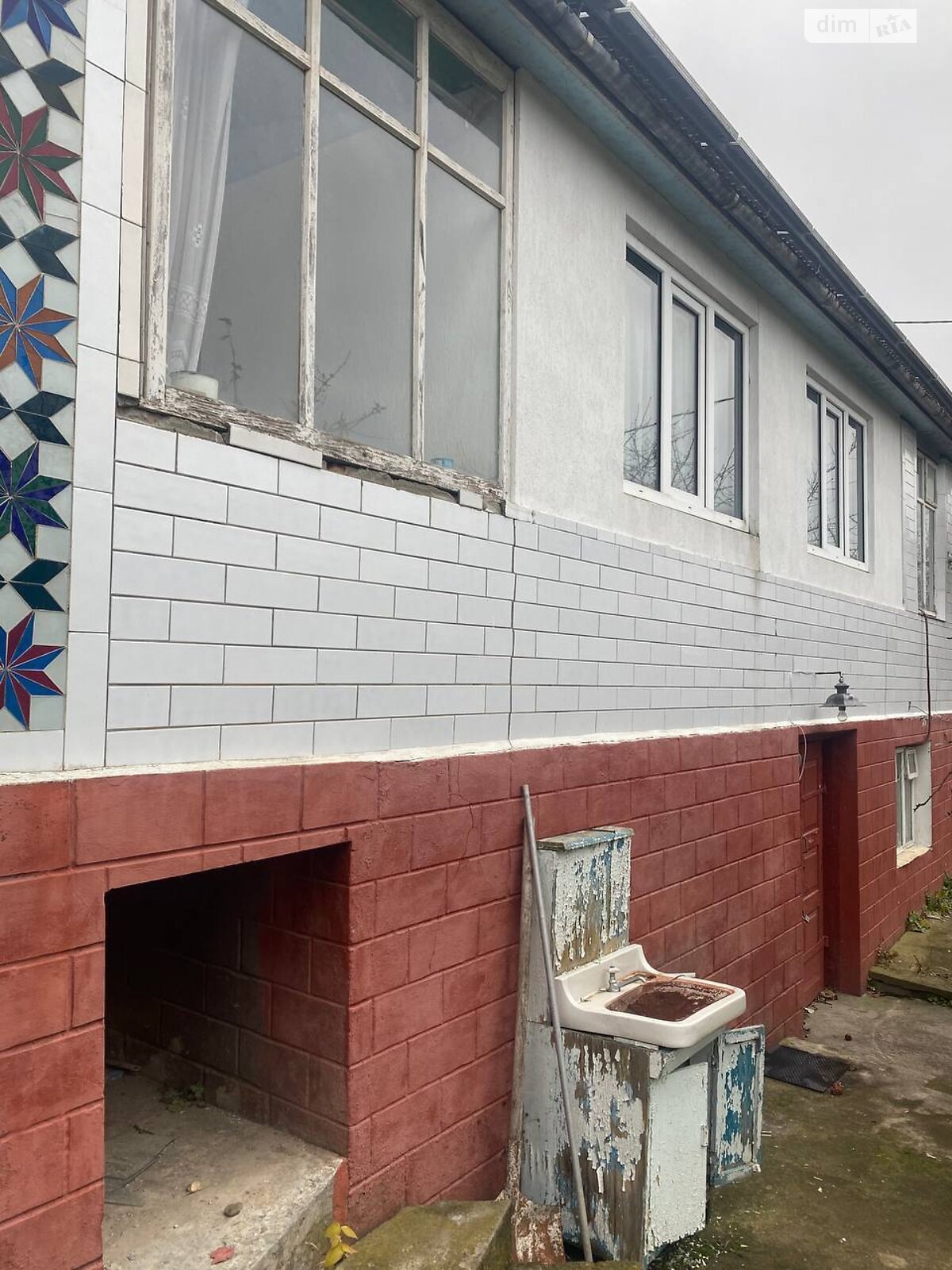 одноэтажный дом с ремонтом, 1500 кв. м, кирпич. Продажа в Чемеровцах фото 1 одноэтажный дом с ремонтом, 1500 кв. м, кирпич. Продажа в Чемеровцах фото 1
