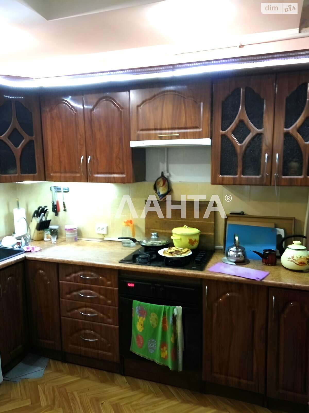 двухэтажный дом беседка, 216 кв. м, ракушечник (ракушняк). Продажа в Черевичном фото 1 двухэтажный дом беседка, 216 кв. м, ракушечник (ракушняк). Продажа в Черевичном фото 1