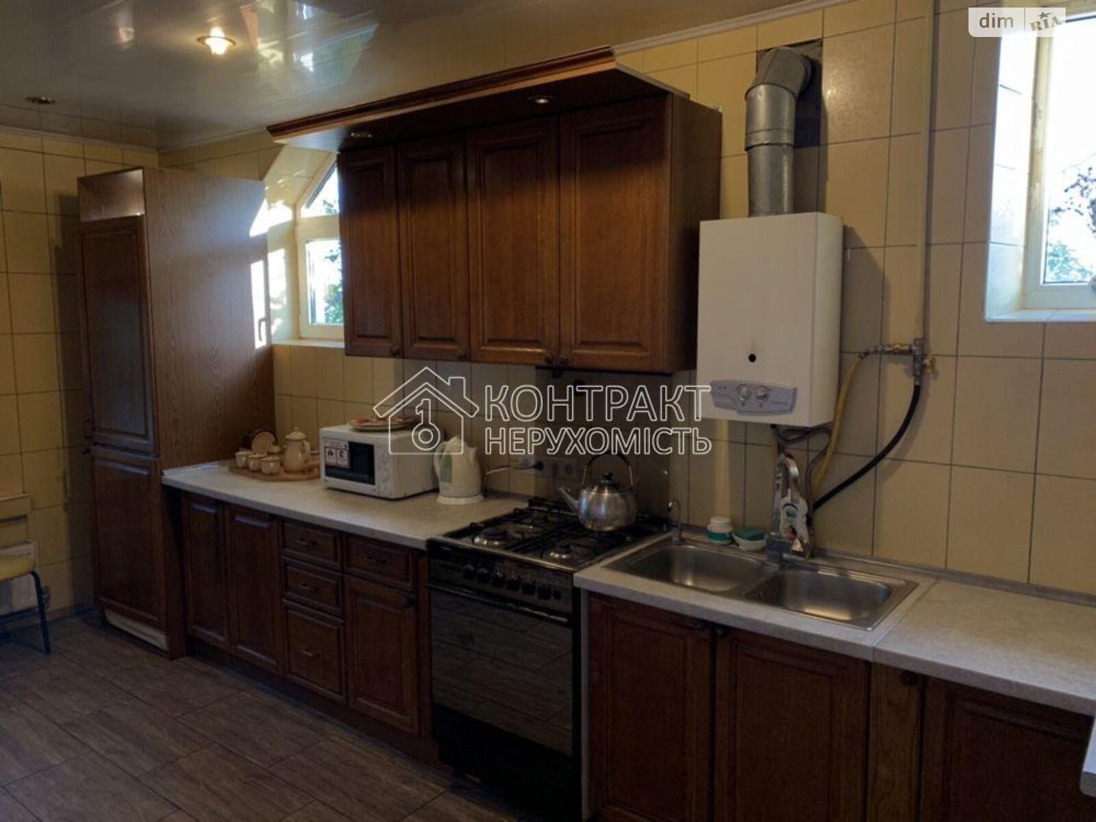 двоповерховий будинок, 350 кв. м, кирпич. Продаж у Черкаській Лозовій фото 1 двоповерховий будинок, 350 кв. м, кирпич. Продаж у Черкаській Лозовій фото 1