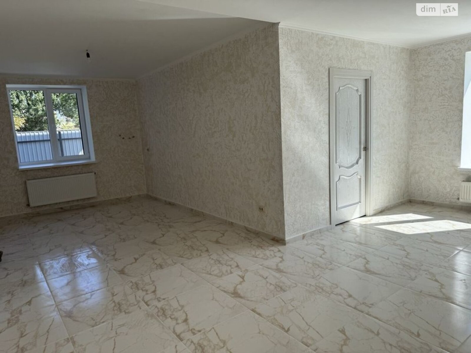 двухэтажный дом с отоплением, 140 кв. м, пеноблок. Продажа в Черкассах район 700-летия фото 1