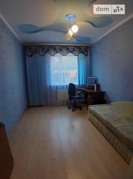двухэтажный дом, 200 кв. м, кирпич. Продажа в Червоной Слободе (Черкасская обл.) фото 1 двухэтажный дом, 200 кв. м, кирпич. Продажа в Червоной Слободе (Черкасская обл.) фото 1