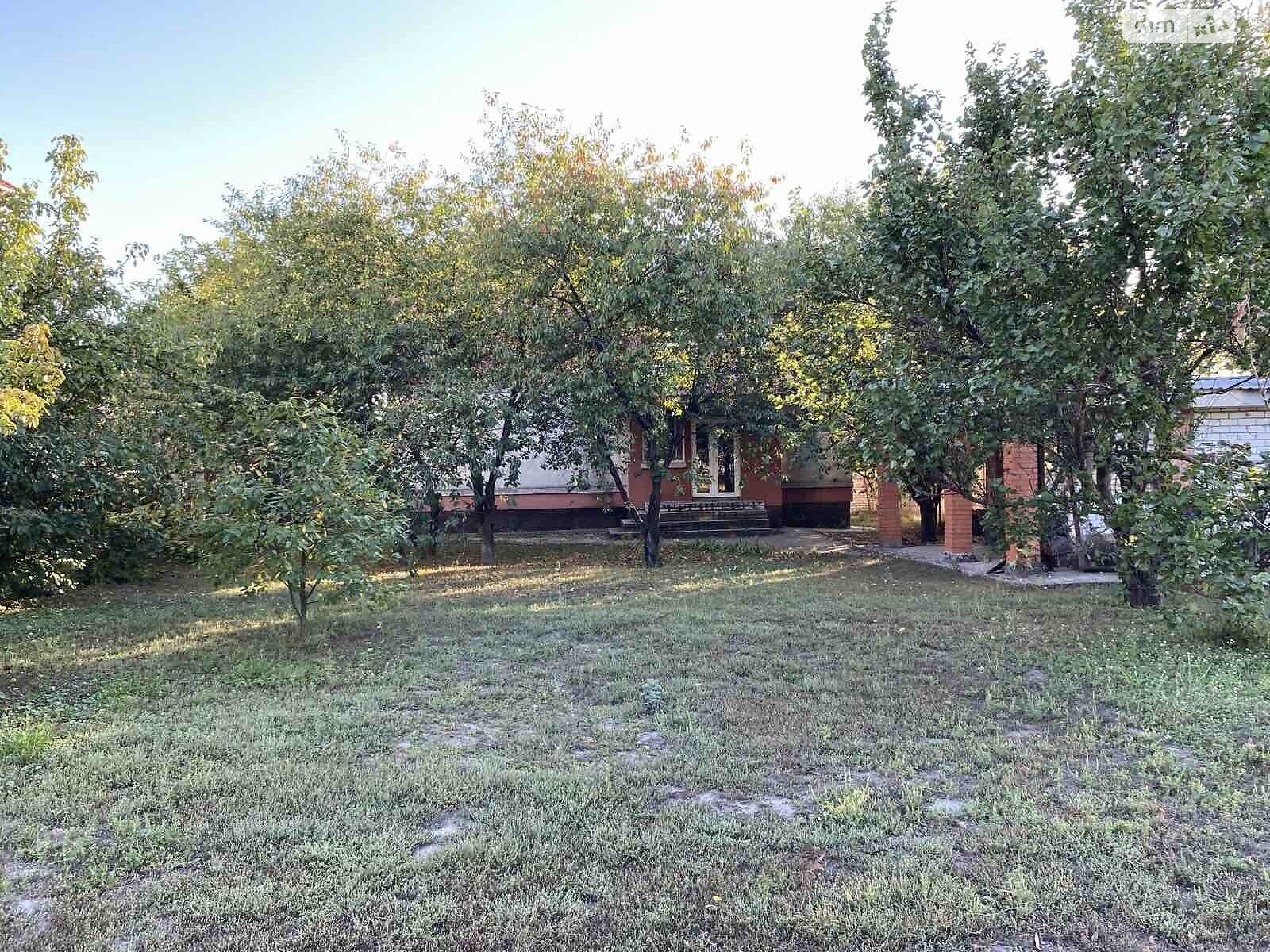 двухэтажный дом с гаражом, 220 кв. м, кирпич. Продажа в Черкассах фото 1