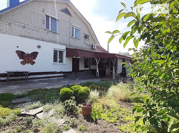 двухэтажный дом с садом, 200 кв. м, кирпич. Продажа в Черкассах район Казбет фото 1 двухэтажный дом с садом, 200 кв. м, кирпич. Продажа в Черкассах район Казбет фото 1