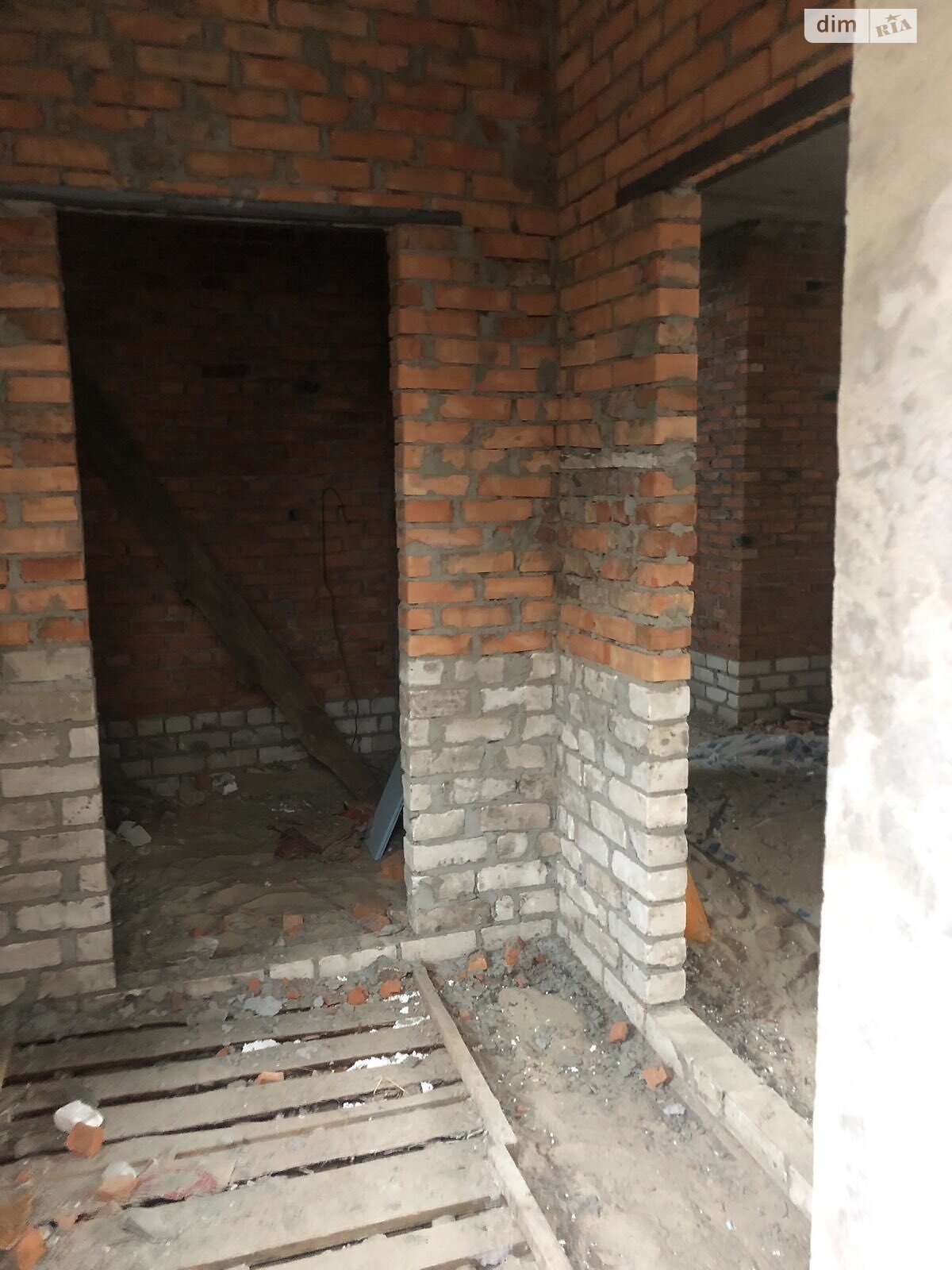 двухэтажный дом, 132 кв. м, кирпич. Продажа в Черкассах район Казбет фото 1 двухэтажный дом, 132 кв. м, кирпич. Продажа в Черкассах район Казбет фото 1