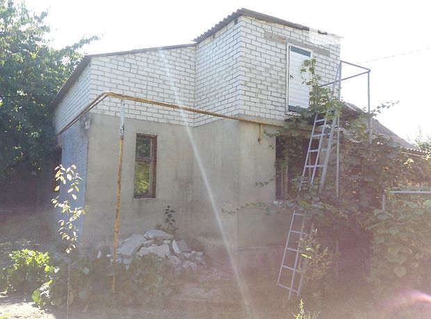 одноэтажный дом с гаражом, 67 кв. м, дерево и кирпич. Продажа в Черкассах район Казбет фото 1 одноэтажный дом с гаражом, 67 кв. м, дерево и кирпич. Продажа в Черкассах район Казбет фото 1
