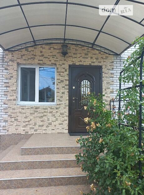 двухэтажный дом с садом, 150 кв. м, кирпич. Продажа в Черкассах район Казбет фото 1 двухэтажный дом с садом, 150 кв. м, кирпич. Продажа в Черкассах район Казбет фото 1